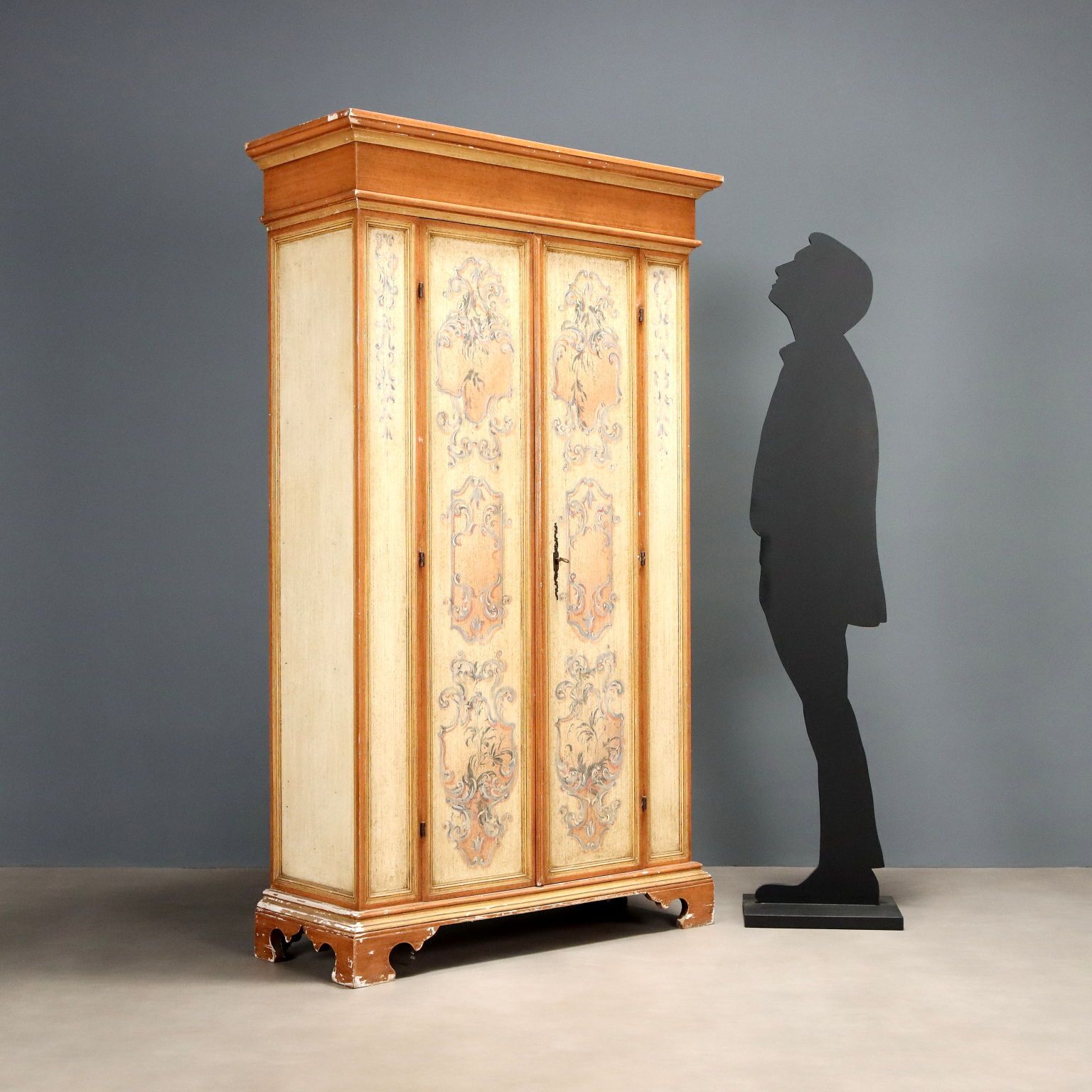 Antique Wardrobe Baroque Style Lacquered Painted Wood XX Century photo furniture