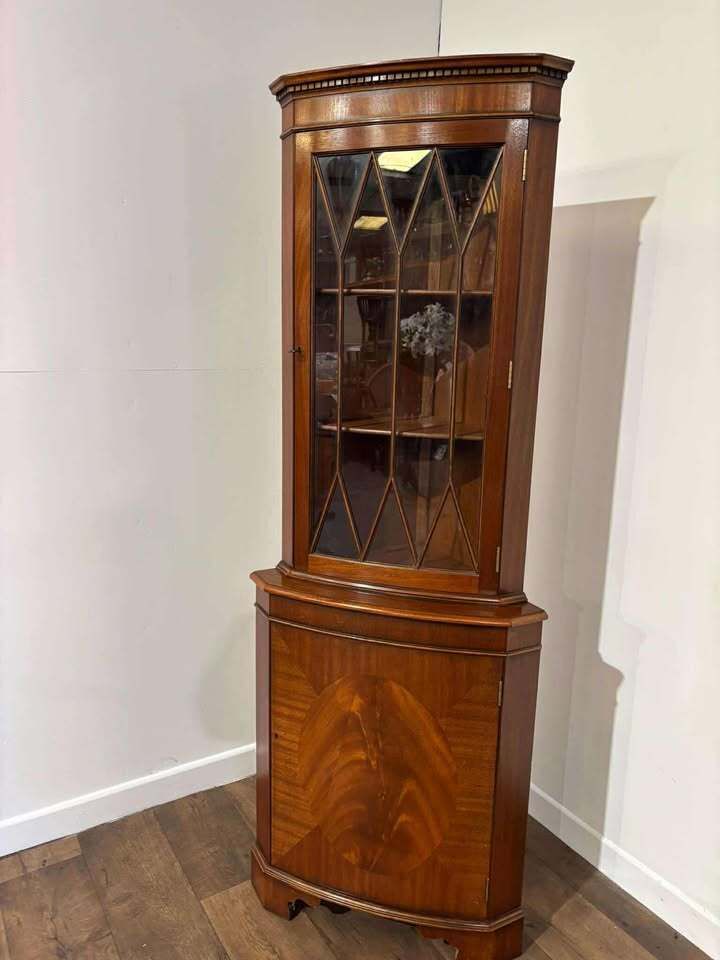 Reproduction Mahogany Corner Cabinet photo vintage