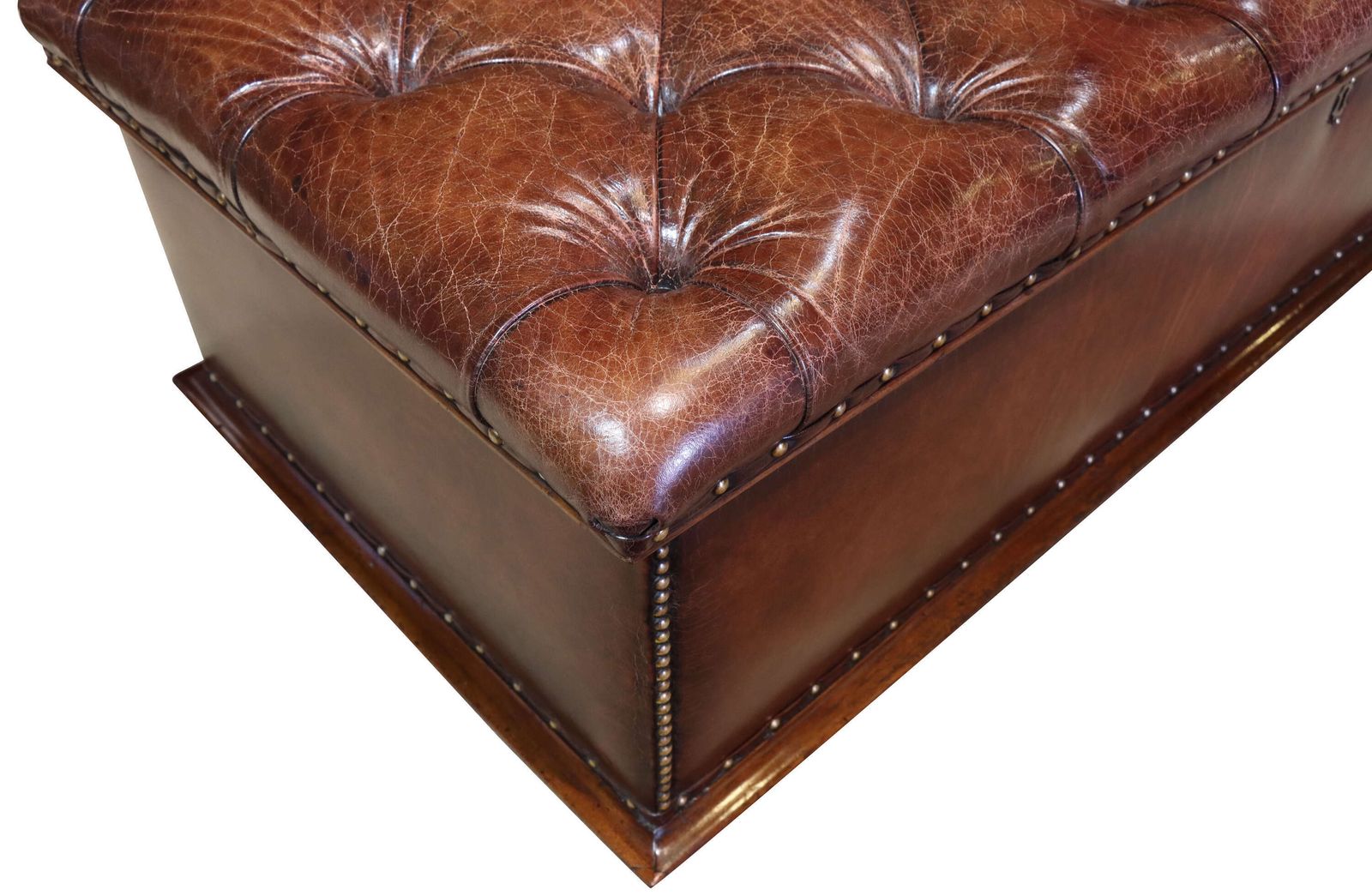 A Fine And Very Large 19th Century Country House Ottoman photo vinterior