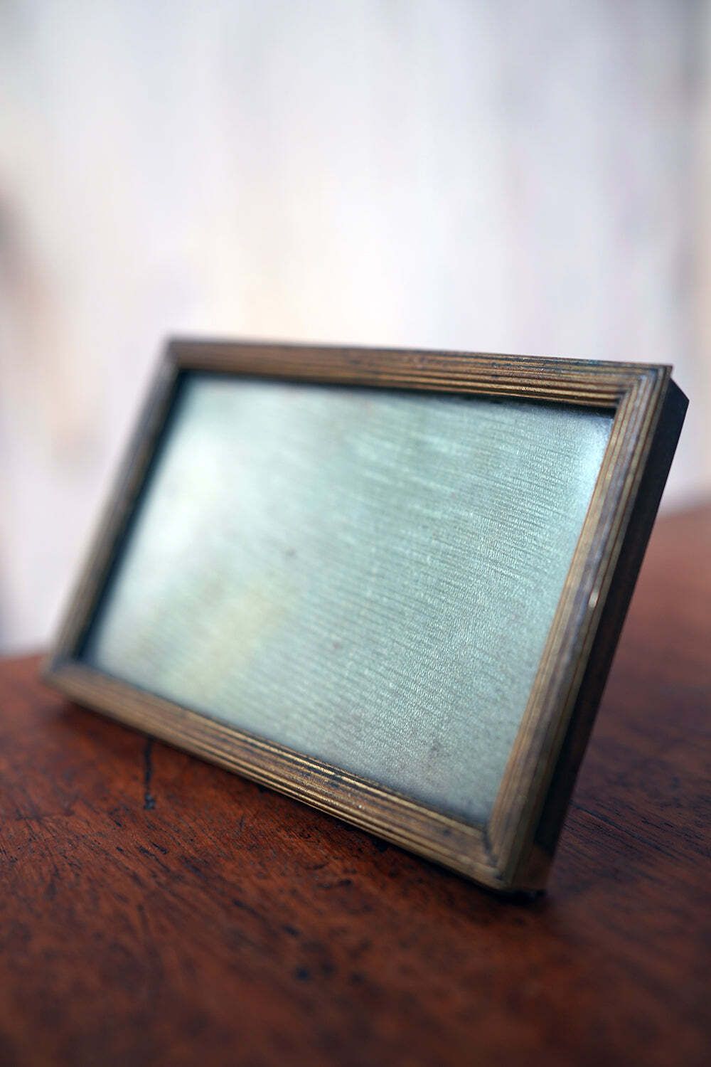 photo furniture A Large Collection Of Seventeen Late Victorian & Edwardian Gilt Metal Photograph Frames C.1900