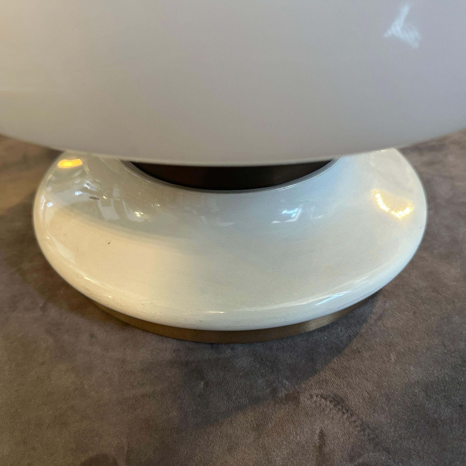 1970s Mid Century Modern White Opaline Glass And Brass Italian Table Lamp photo for sale
