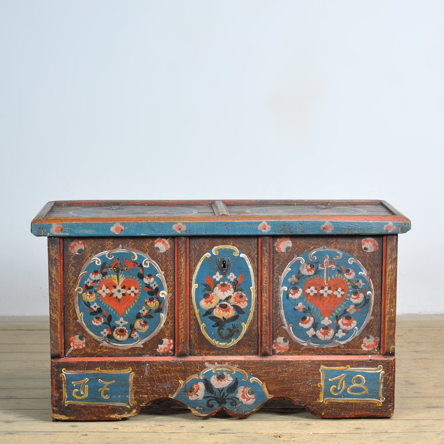 Folk Art Wedding Chest, Dated 1718 photo buy