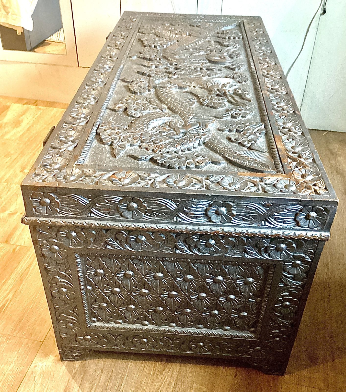 Large Chinese Carved Teak Chest  Twin Dragons C.1930s photo vinterior