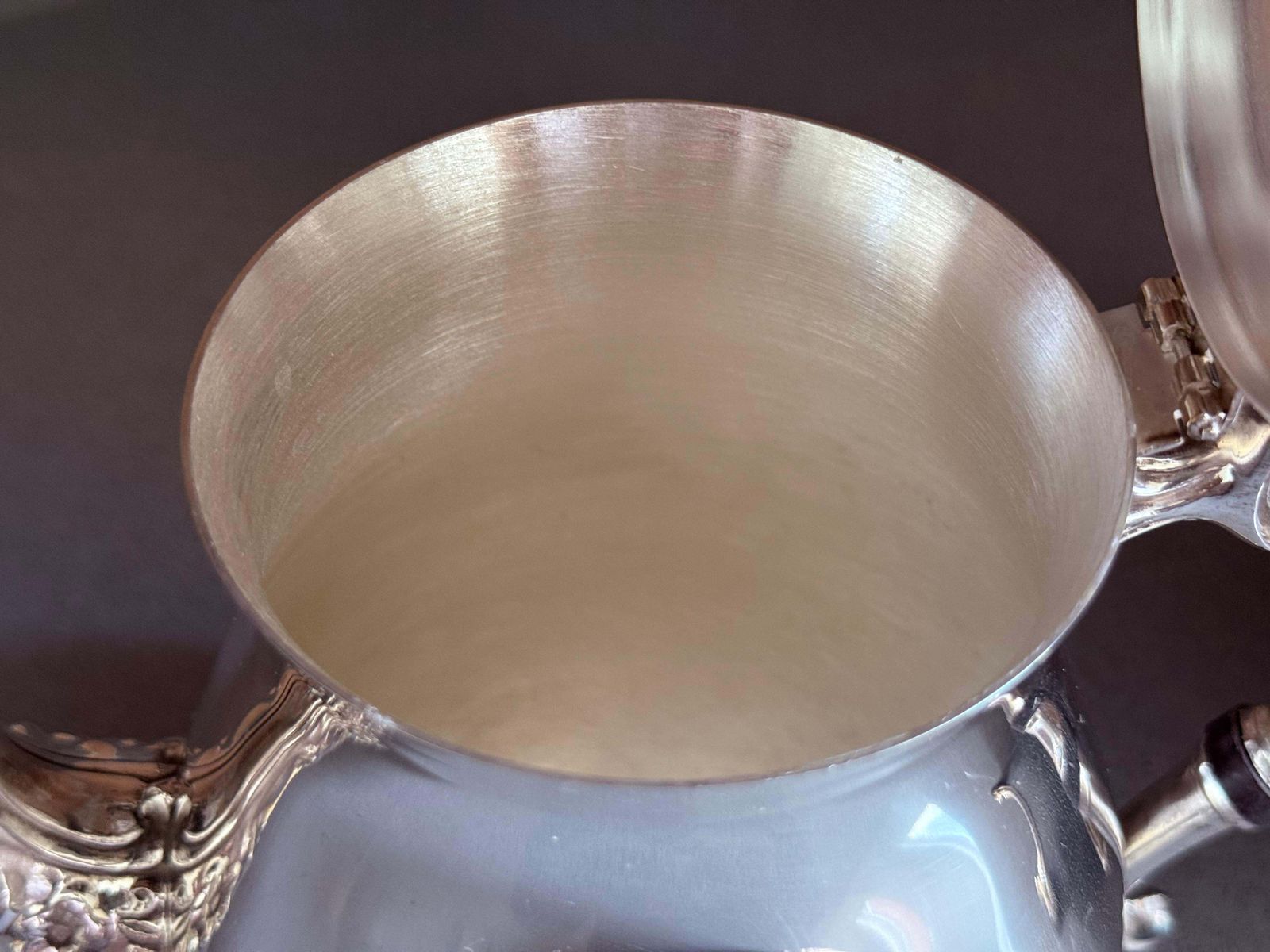 photo vinterior Antique Silver Tea And Coffee Set, 4 Piece Footed Service Ornate Handles Lids