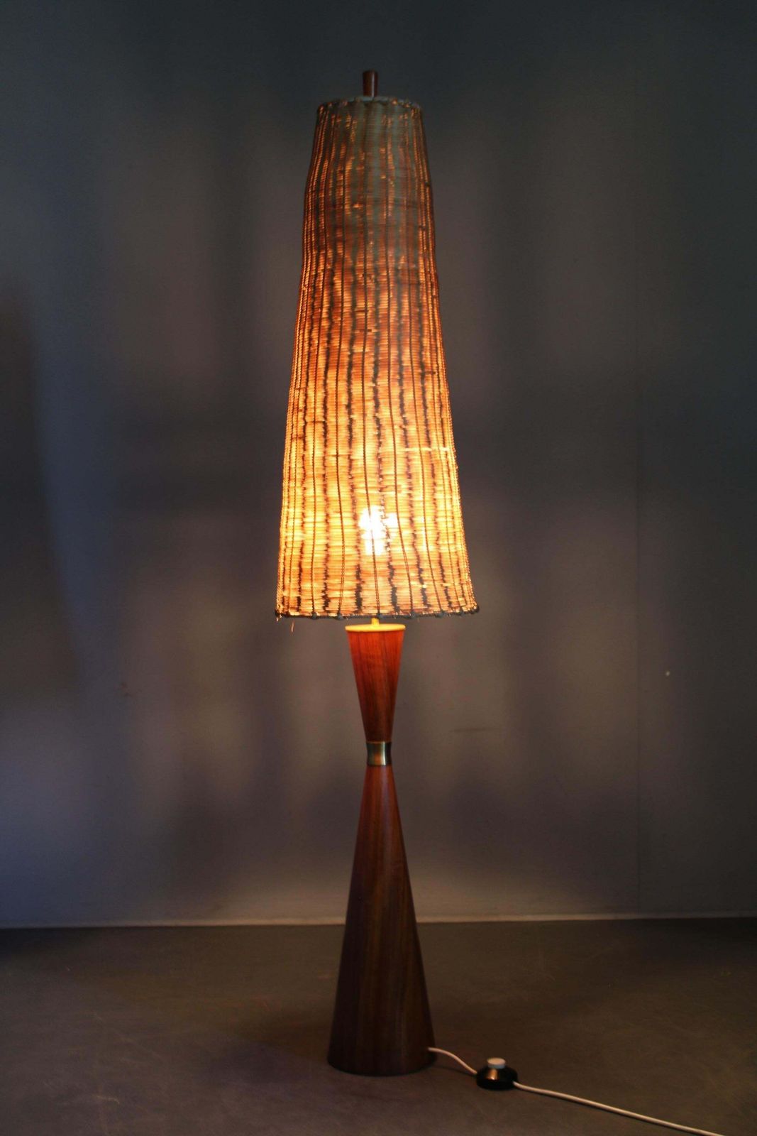 1738.0 1960s Parker Knoll Wooden Table Lamp With Wicker Shade, Britain photo