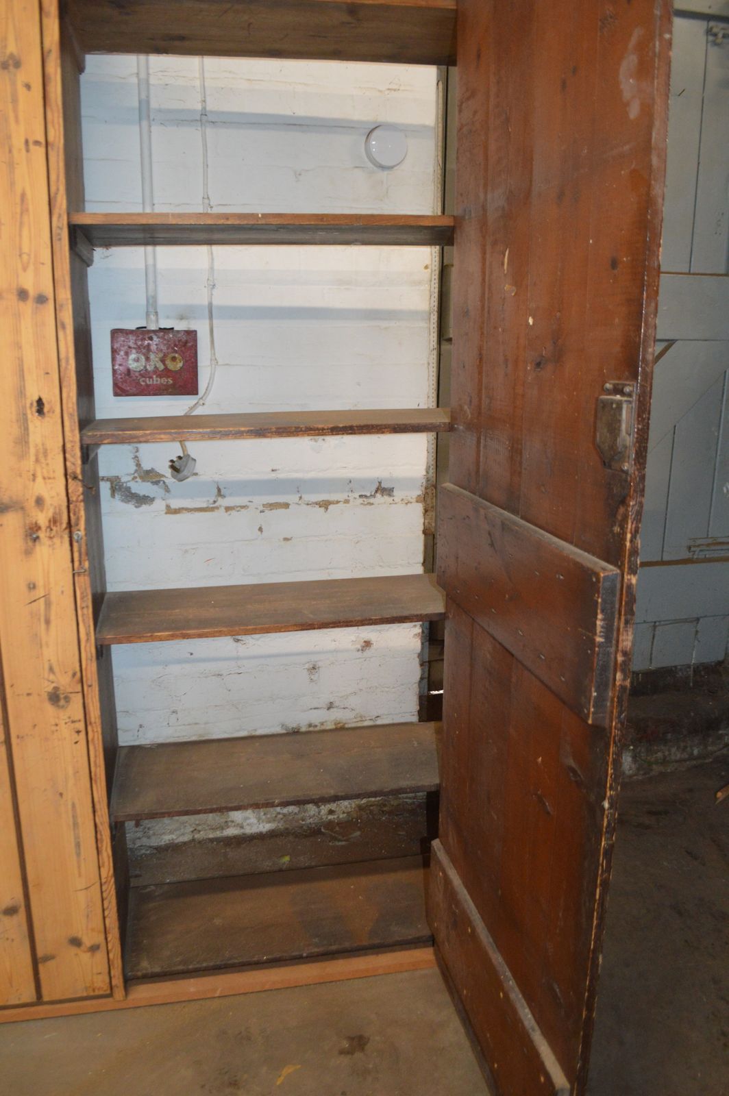 Larder Cupboard Housekeepers Linen Farmhouse Prayer Chapel photo buy