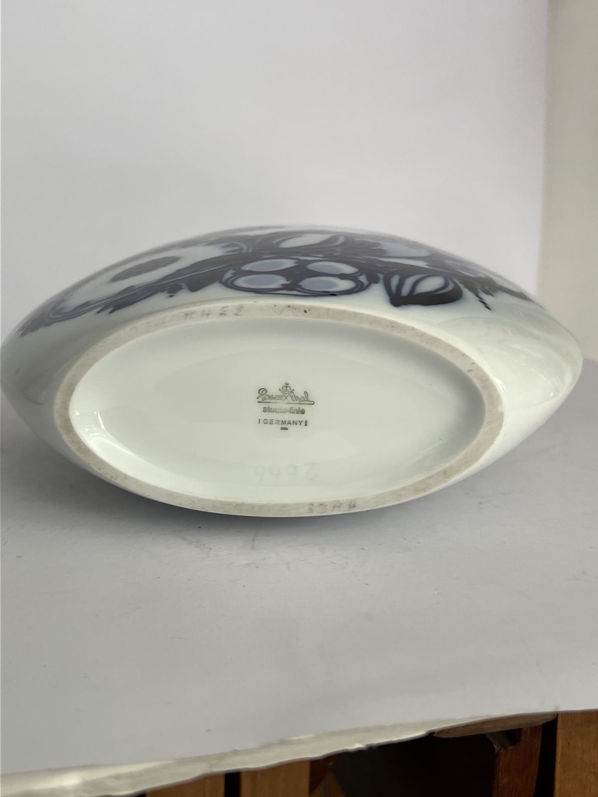 Rosenthal Studio Line Vase – Bjørn Wiinblad “Blue Bird” Design, Shape 2666 (C. 1960s–70s) photo buy