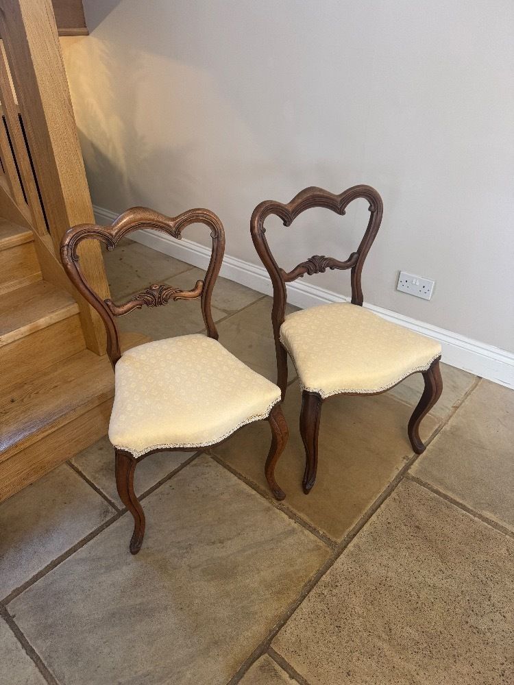 Fine Quality Set Of Six Victorian Rosewood Dining Chairs photo for sale