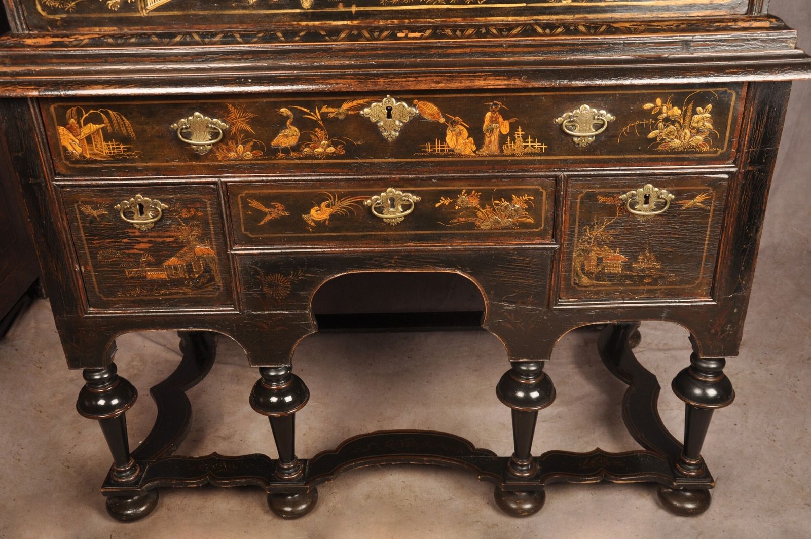 photo buy Rare Early 18th Century Chinoiserie Japanned Chest On Stand
