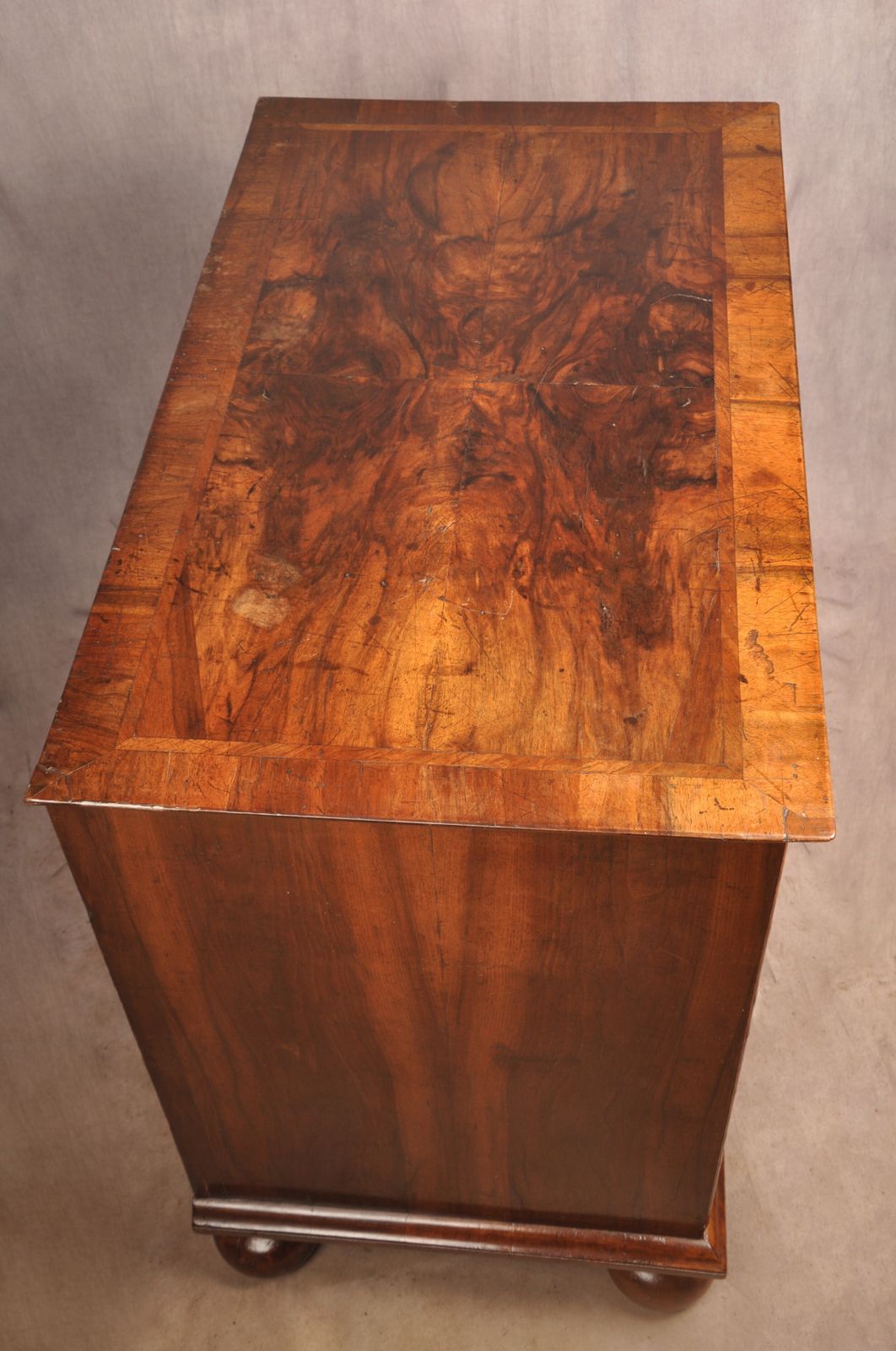 17th Walnut Century Chest Of Drawers photo vinterior
