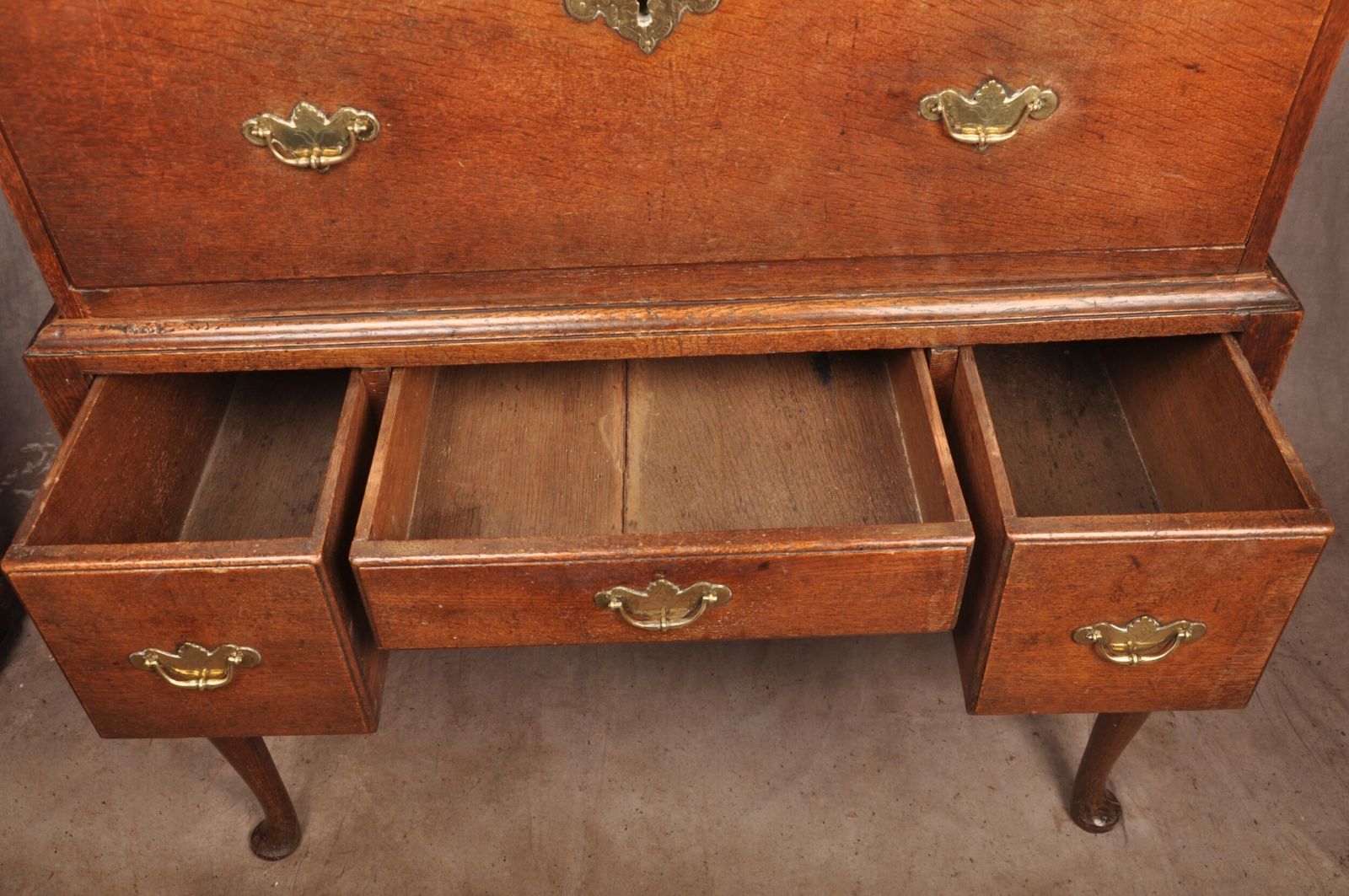 A Fine 18th Century George I Oak Chest On Stand photo vinterior
