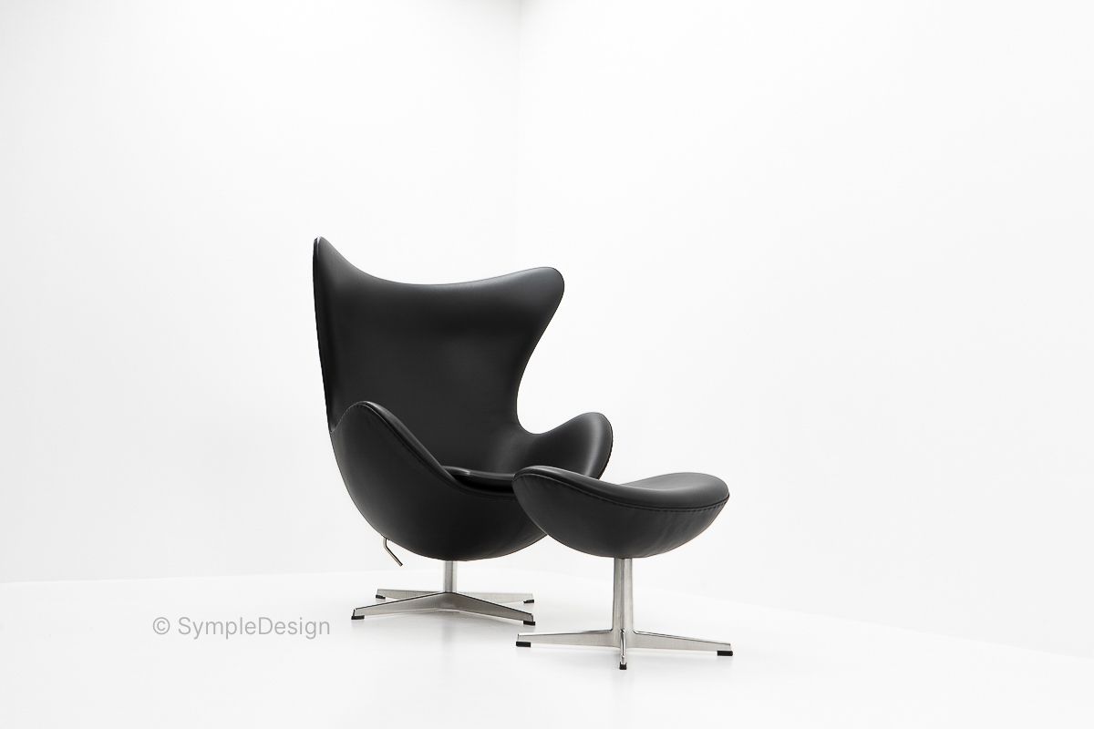 Egg Chair And Ottoman By Arne Jacobsen For Fritz Hansen, 2000s photo vinterior
