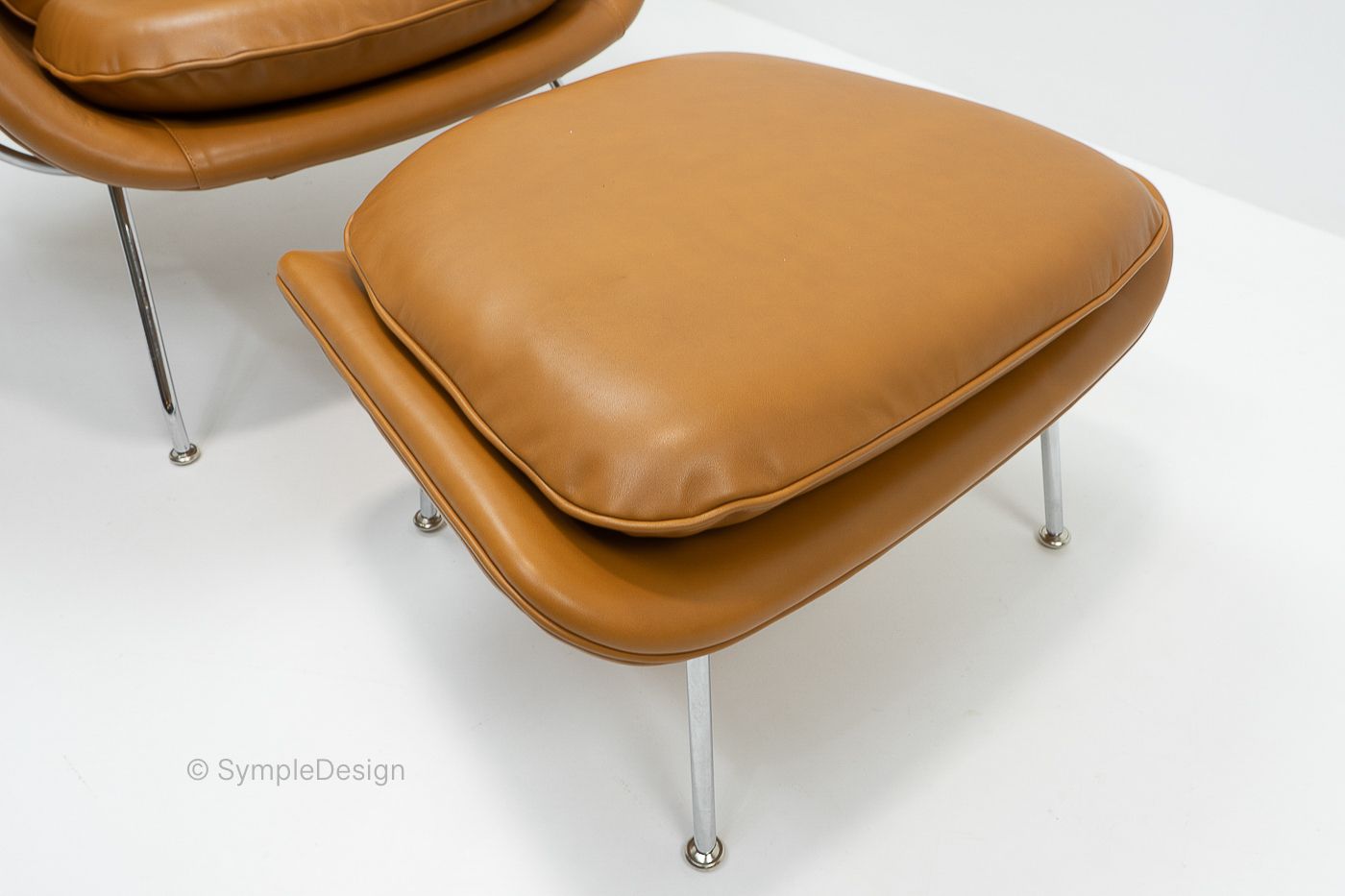 photo for sale Womb Chair And Ottoman By Eero Saarinen For Knoll, 2000s