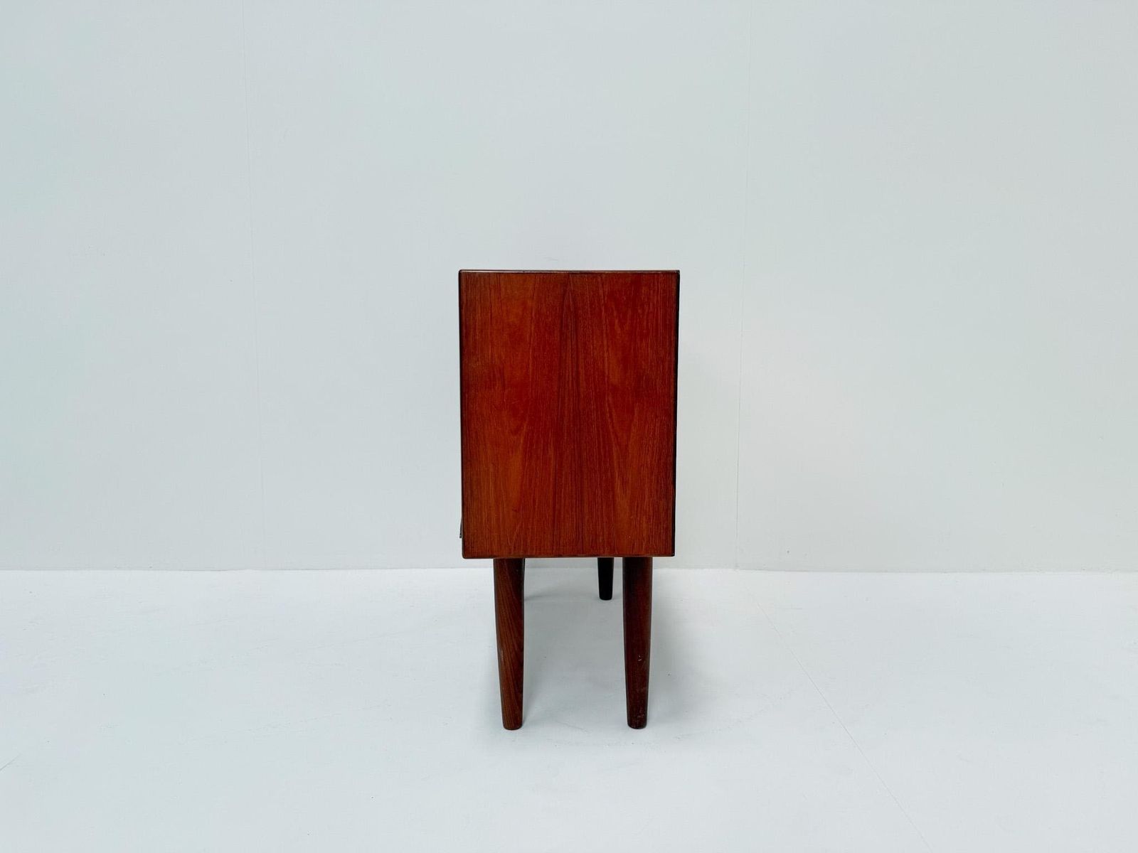 photo furniture Mid Century Danish Teak Chest Of Drawers, 1960s