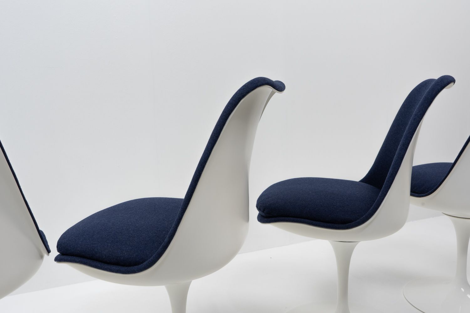Side Chairs By Eero Saarinen For Knoll, Switzerland, 1970s – Set Of 4 photo vintage