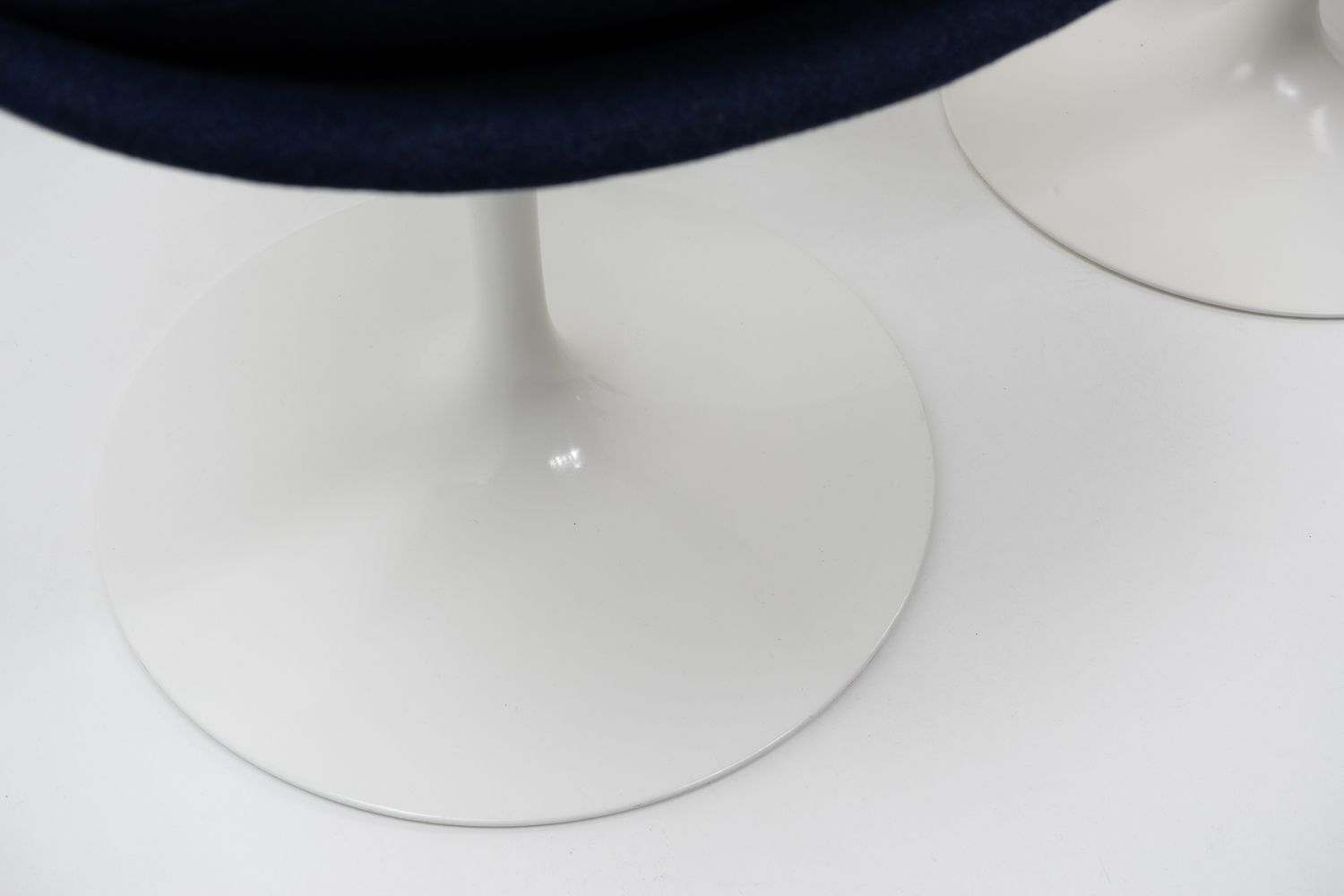 photo furniture Side Chairs By Eero Saarinen For Knoll, Switzerland, 1970s – Set Of 4