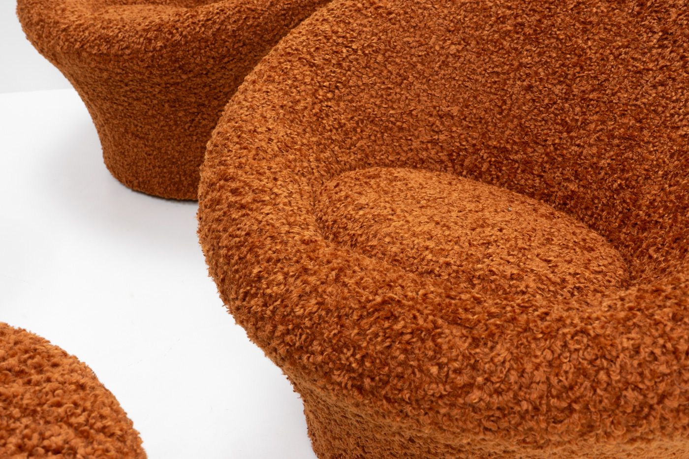photo for sale French Design Pierre Paulin For Artifort Mushroom Lounge  Set