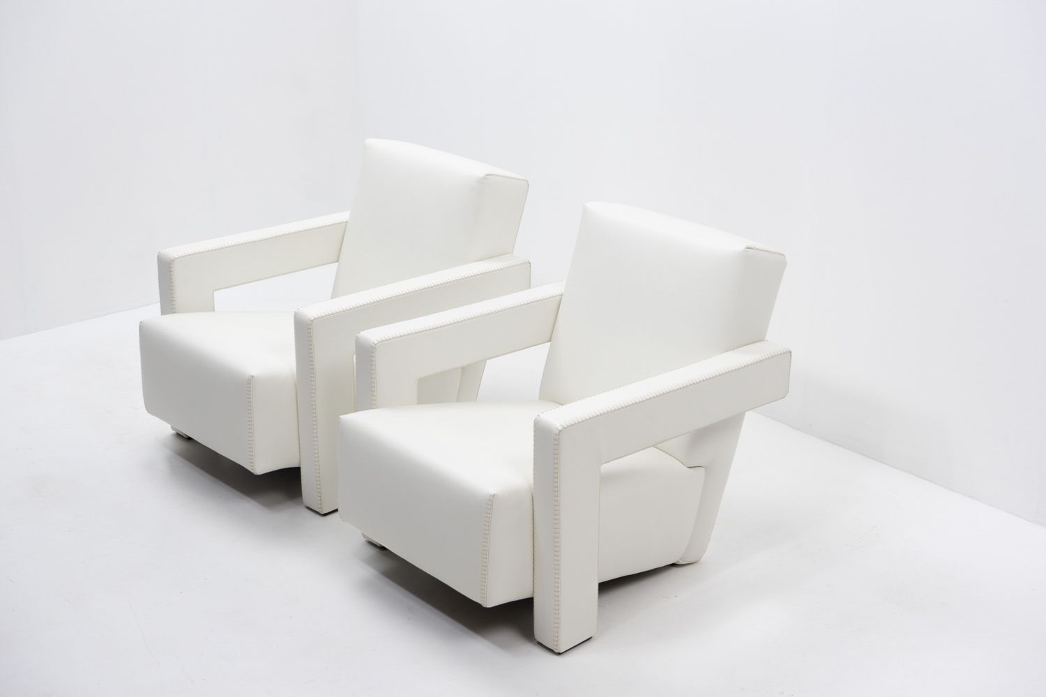 Gerrit Rietveld Utrecht Armchairs By Cassina, Set Of 2 photo vinterior