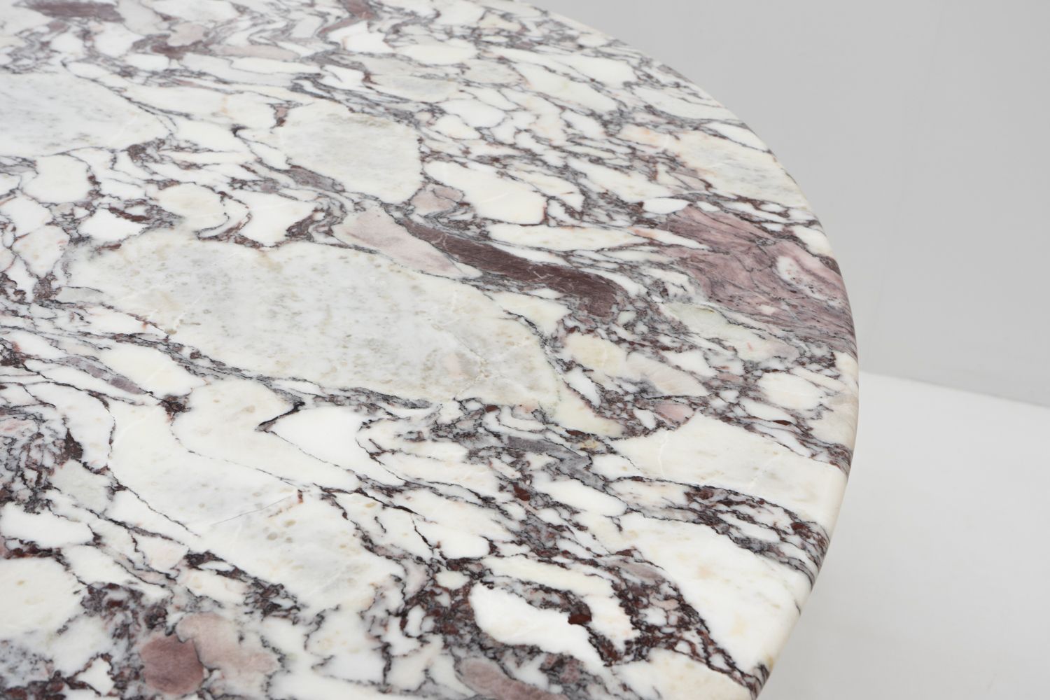 Round Calacatta Viola Marble Dining Table By Eero Saarinen For Knoll, 1970s photo buy