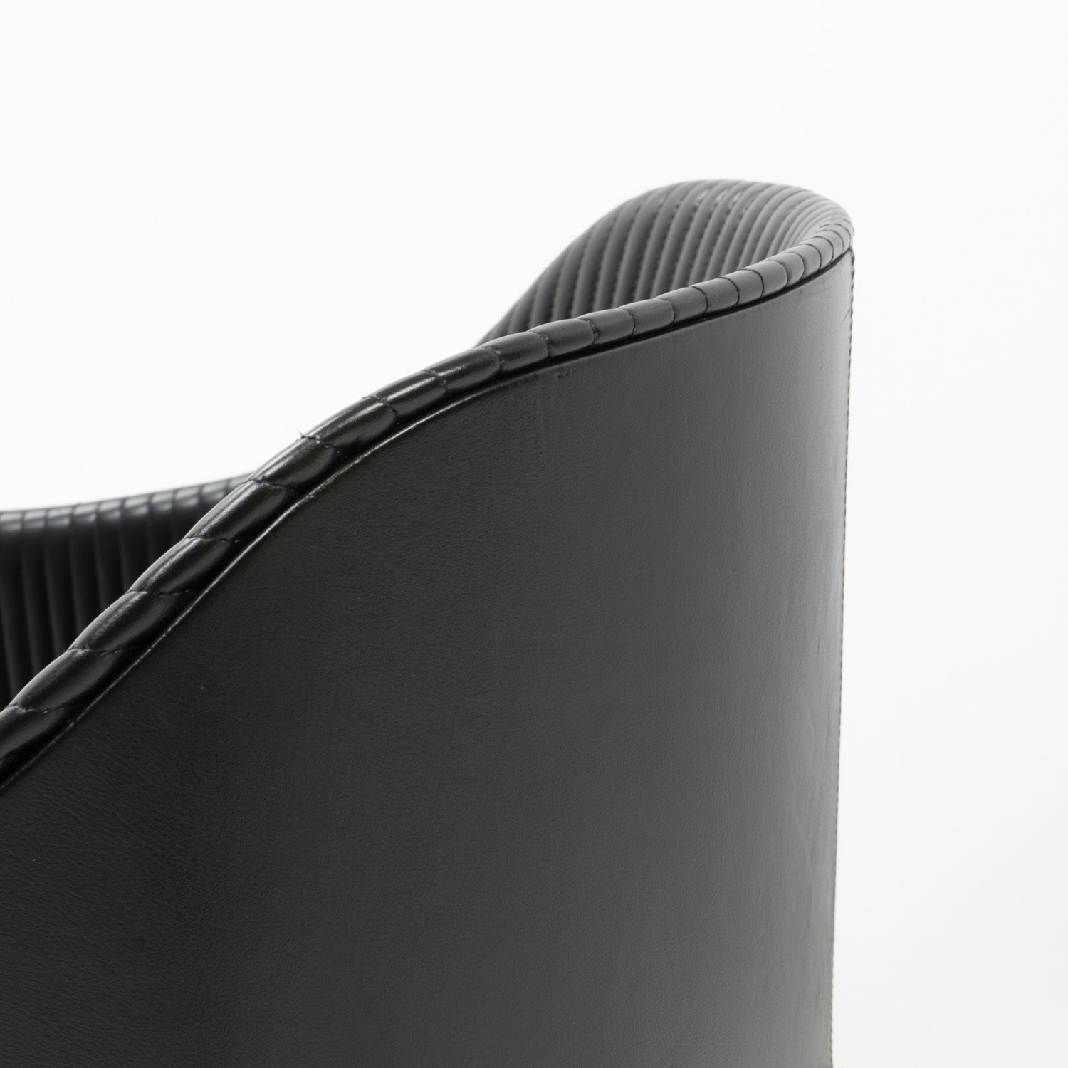 Artona 8551 Arm Chair By Afra And Tobia Scarpa For Maxalto – 1980s photo buy