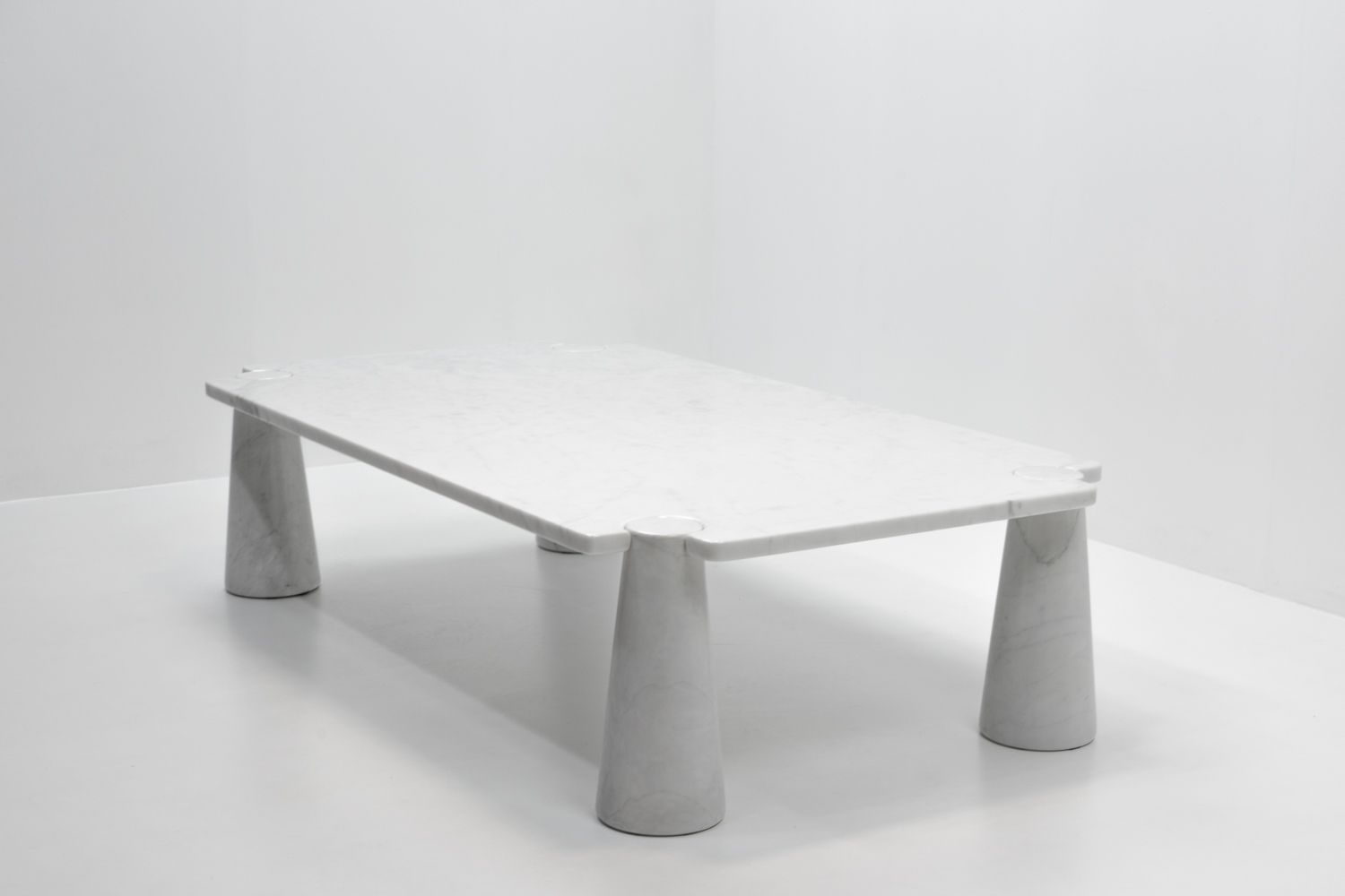Italian Design Classic: Angelo Mangiarotti, Eros Marble Coffee Table, 1970s photo for sale