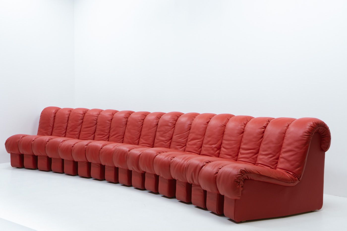 De Sede Ds 600 “Non  Stop” Sofa (16 Segments) photo vinterior