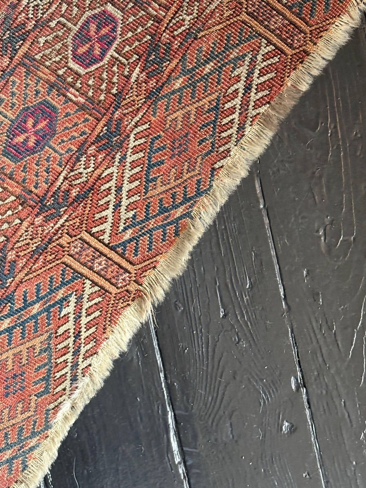 Antique Tekke Turkmen Rug, Soft Colour With Cochineal Highlights, Circa 1900 photo vinterior