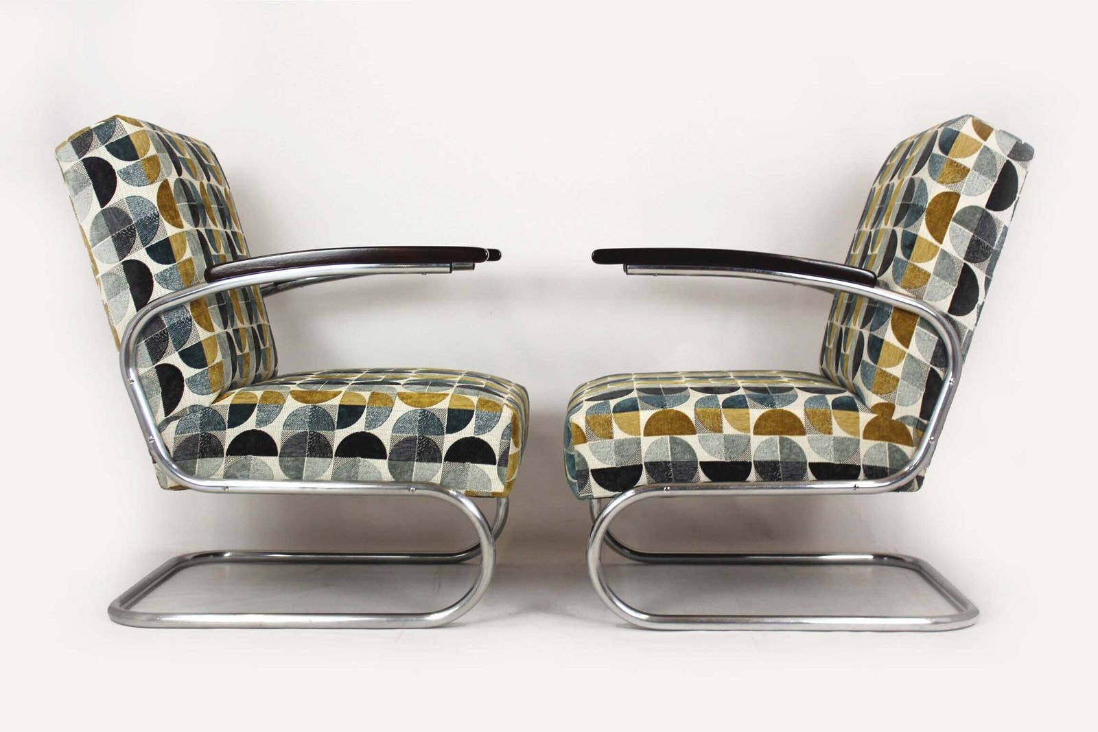 Restored Bauhaus Tubular Armchairs By W. H. Gispen For Mücke Melder, 1930s, Set Of 2 photo vintage