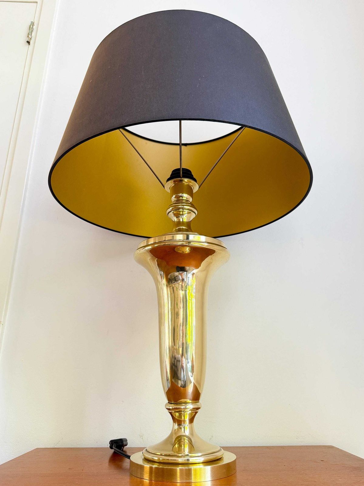 Vintage Solid Brass Table Lamp Xxl By 'Krisna Brass'   Hollywood Regency   Classic photo for sale