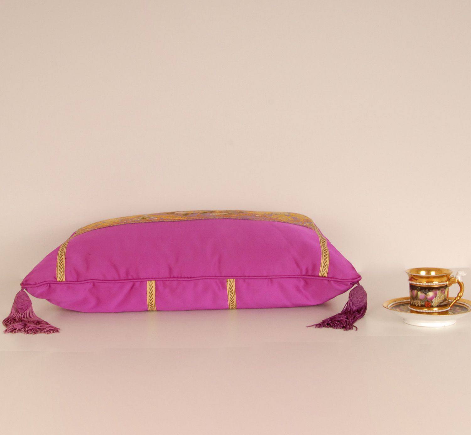 photo for sale Early 19th Century Napoleonic Empire Pillow Magenta And Gold Silk Throw Cushion With Tassels