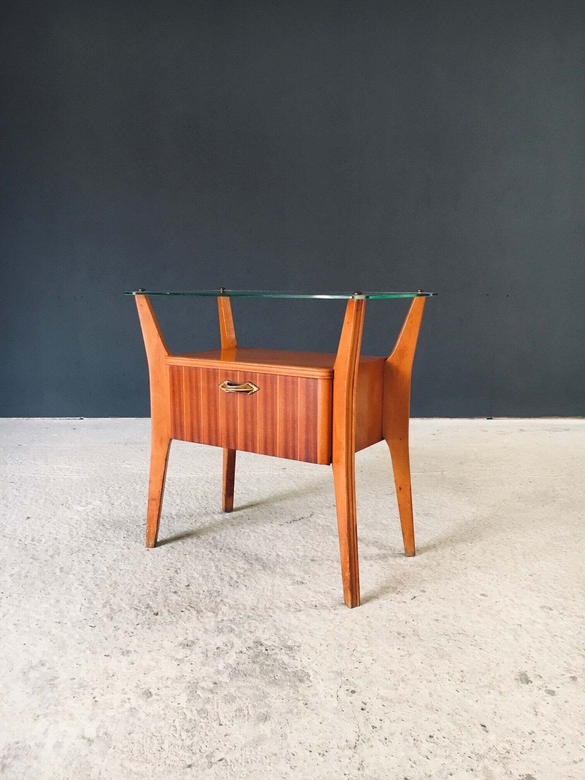 Midcentury Design Bedside Table By Gio Ponti For La Permanente Mobili Cantu, Italy 1950's photo for sale
