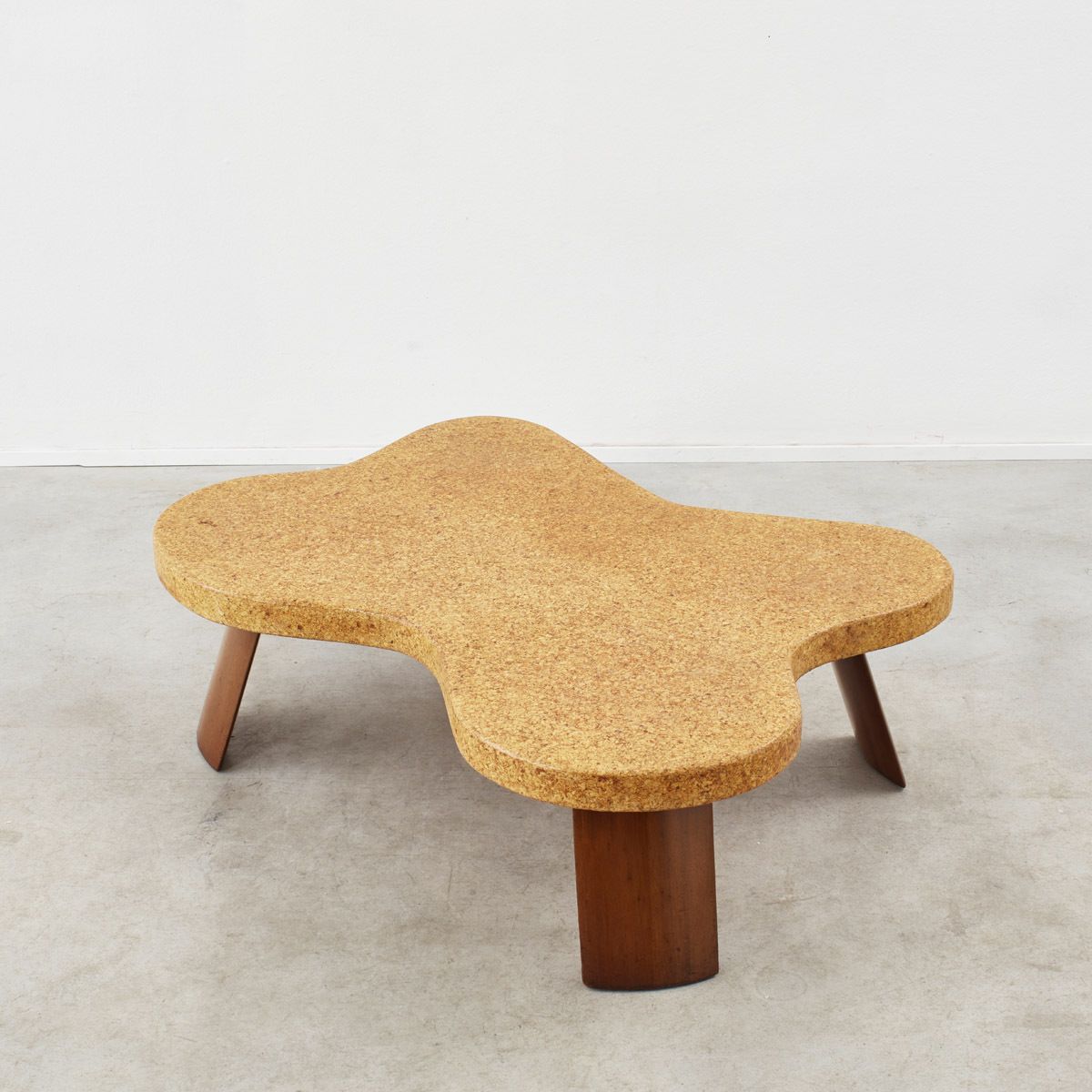 Paul T. Frankl Amoeba Cloud Coffee Table Johnson Furniture Company, USA, 1940s photo Furniture