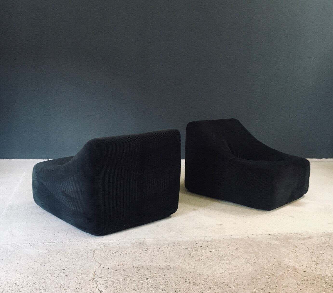 photo buy 1970's Midcentury Modern French Design Corduroy Lounge Chair Set