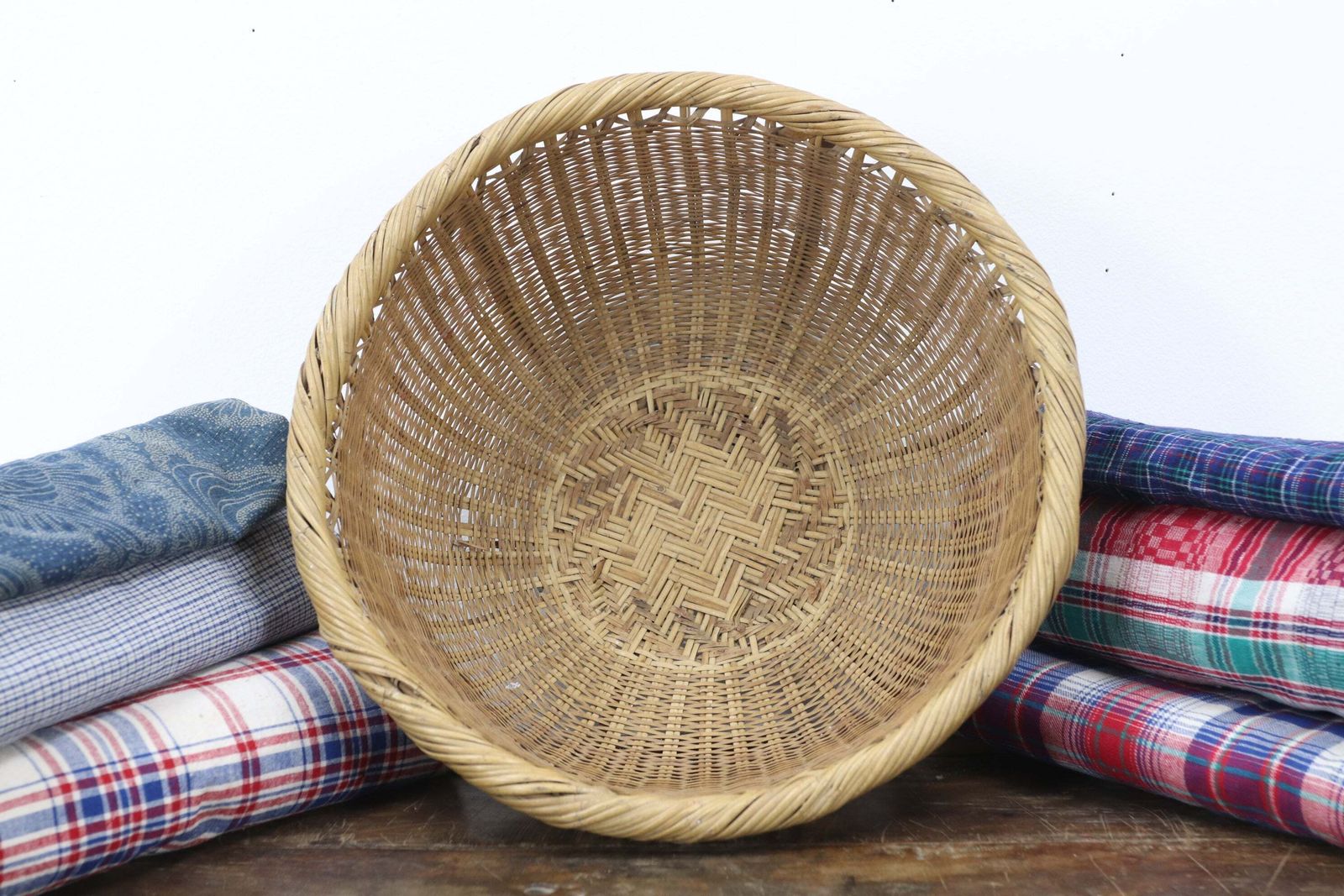 Mid 20th Century Handwoven Okimono Kago Style Japanese Basket (1)