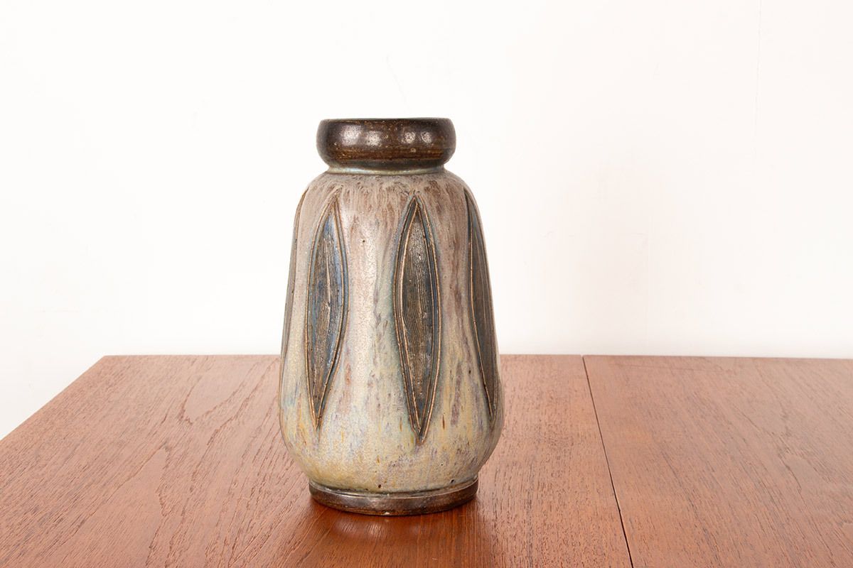 Vase Art déco en céramique émaillée, vert et gris, par Edouard Grégoire. photo 1000.0
