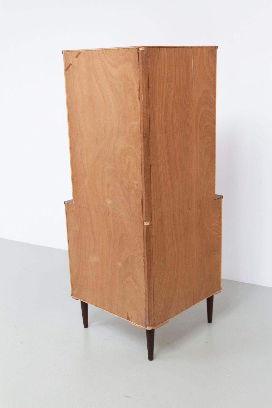photo vintage Danish Mid Century Rosewood Corner Cabinet, 1960s.