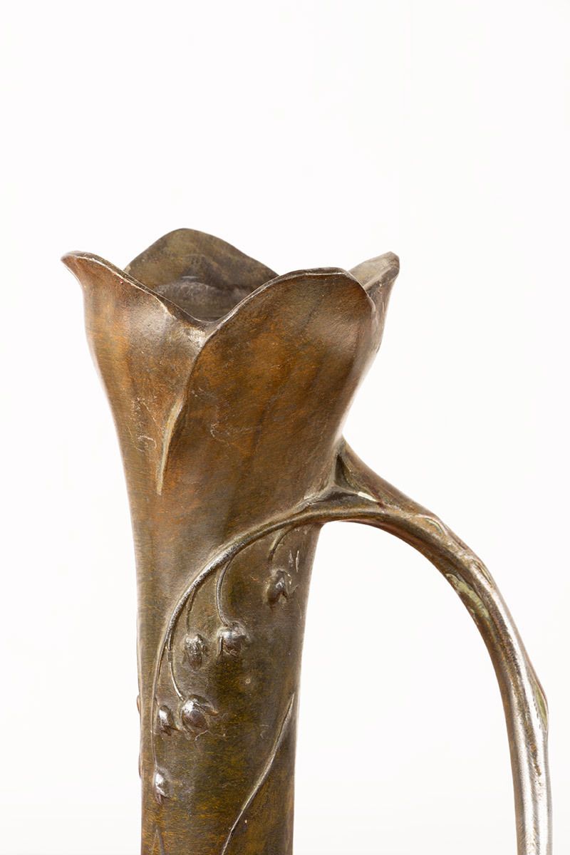 Art Nouveau Vase In Solid Pewter With Bronze Patina By Louis Chalon 1910. photo for sale