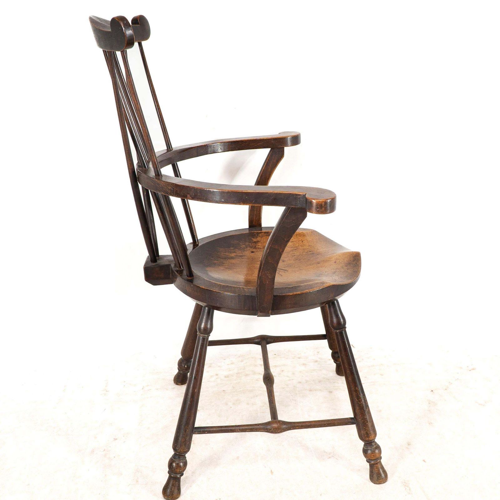 Furniture Liberty And Co. A Good Quality Windsor Armchair photo