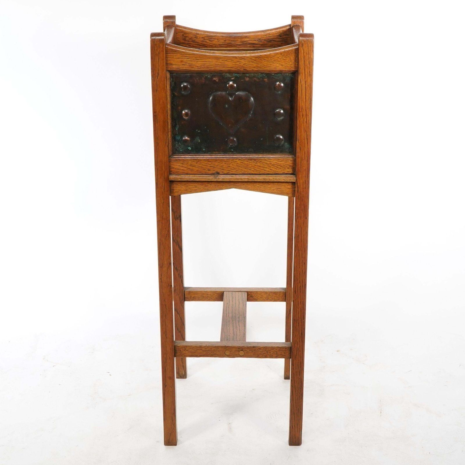 Shapland & Petter. An Arts & Crafts Oak Planter With Copper Heart Shaped Panels photo 867.0