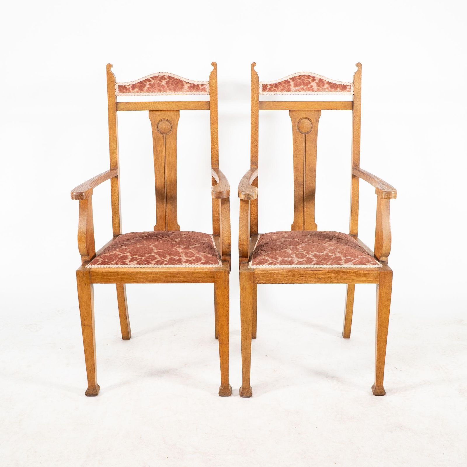 Wylie And Lochhead Glasgow. A Set Of Six Arts And Crafts Oak Dining Chairs photo furniture