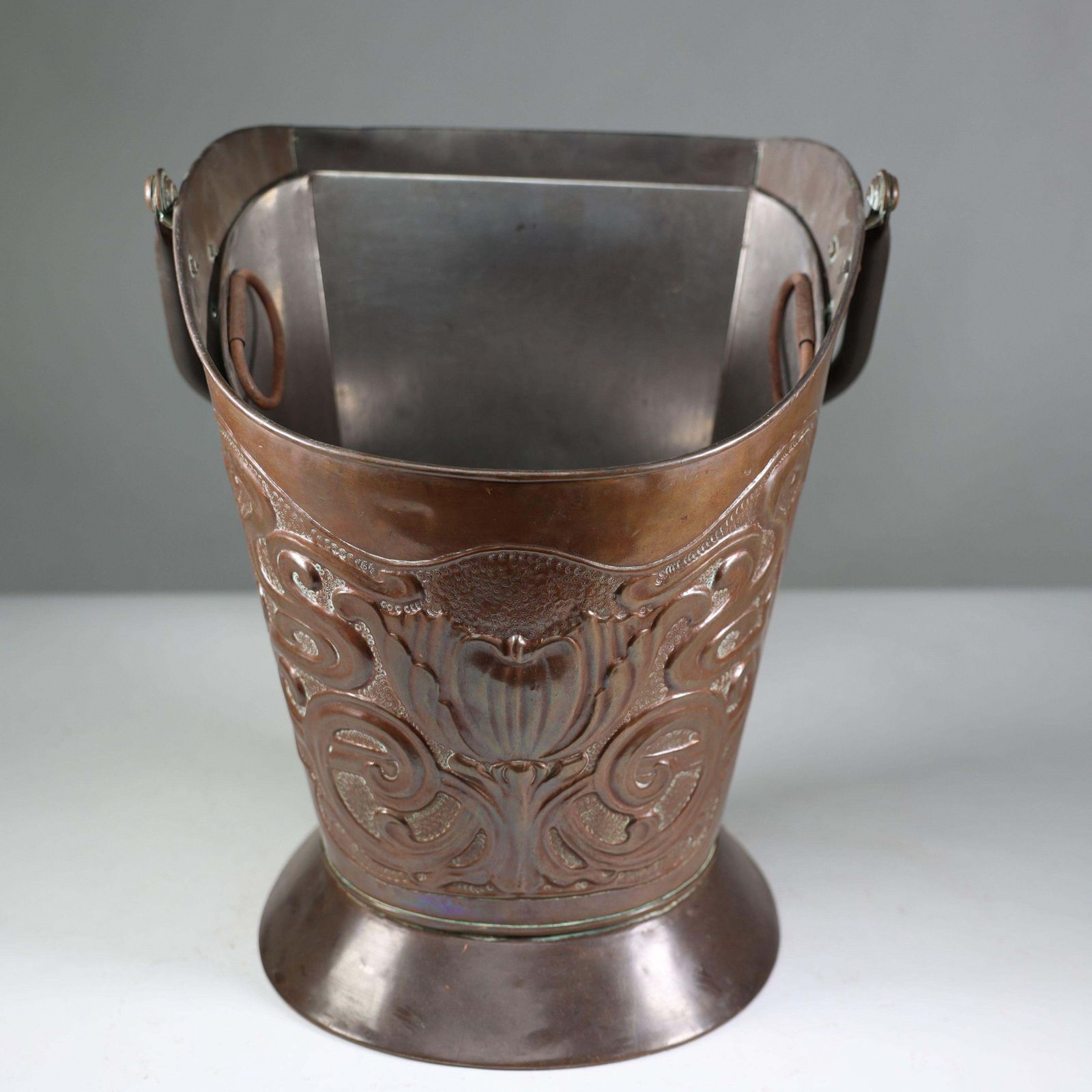 photo furniture Townshend's Birmingham (Stamped). An Impressive Arts & Crafts Copper Coal Bucket