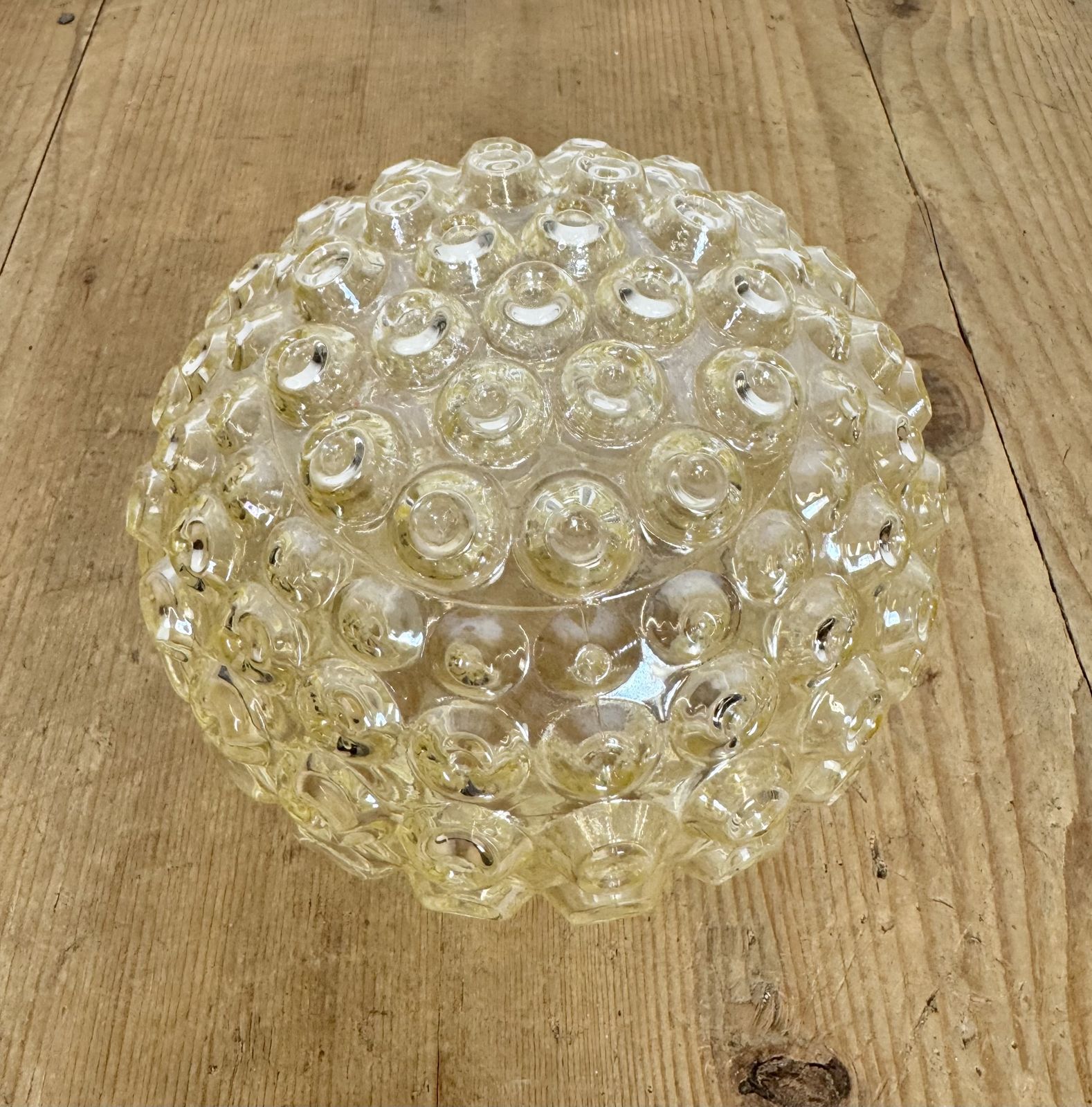 photo vinterior Vintage White Porcelain Pendant Light, 1970s, 2x