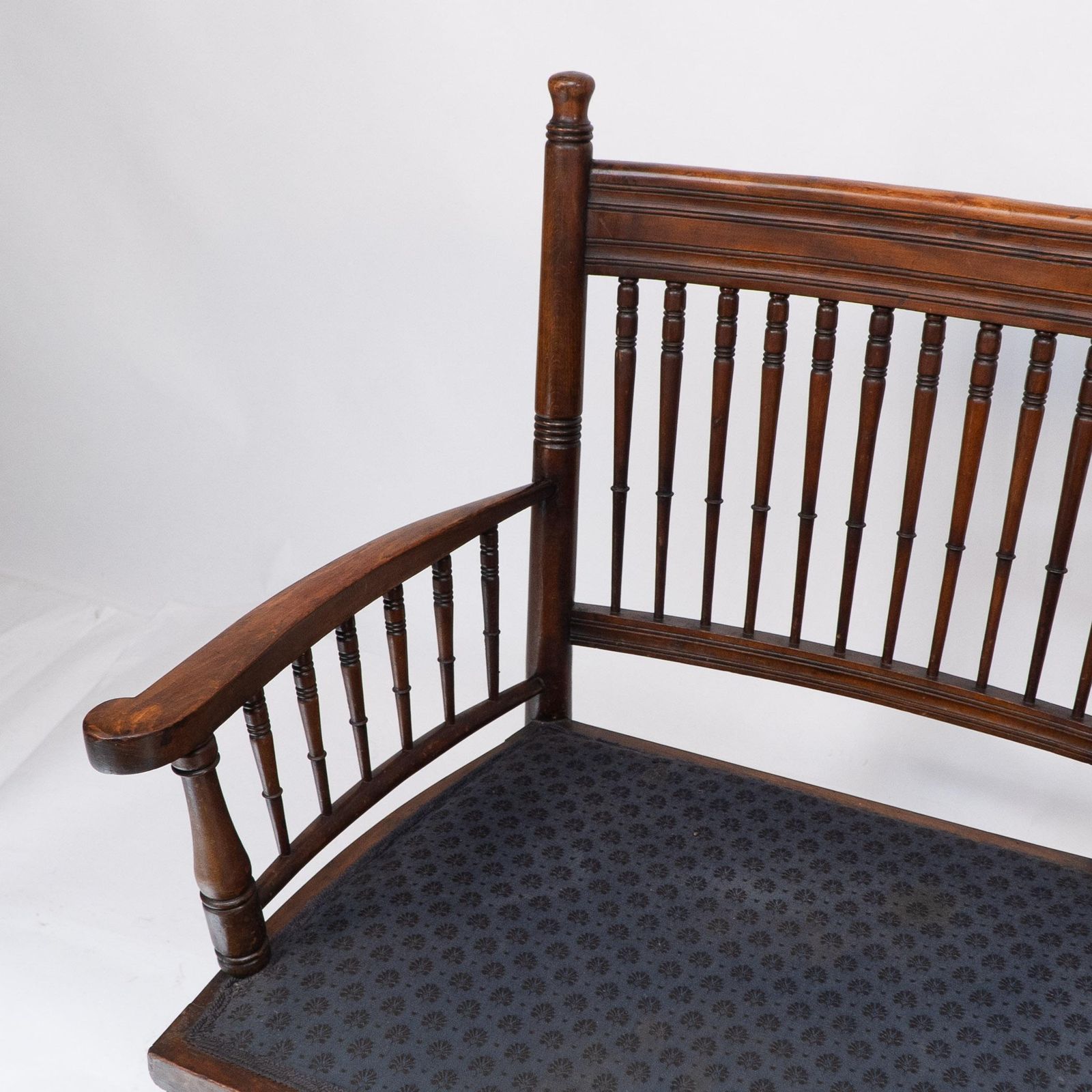 Bruce Talbert Attri. An Aesthetic Movement Upholstered Love Or Twin Window Seat photo vinterior