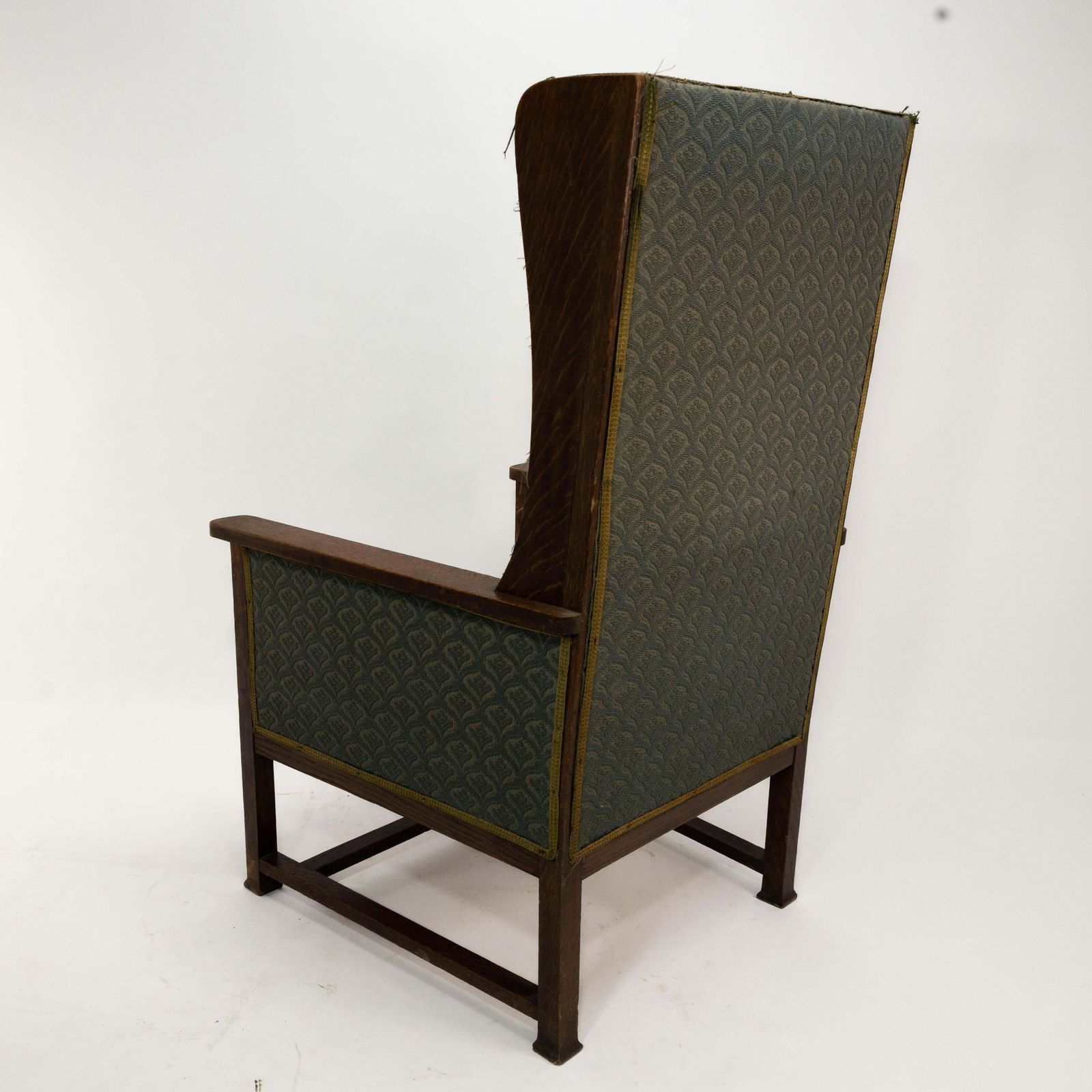 Walter Skull Of High Wycombe. Arts & Crafts Oak Armchair With Chequer Inlays photo vintage