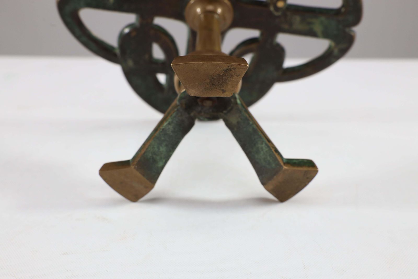 photo furniture Margaret Gilmour Attri. A Good Glasgow School Brass Trivet With Celtic Details