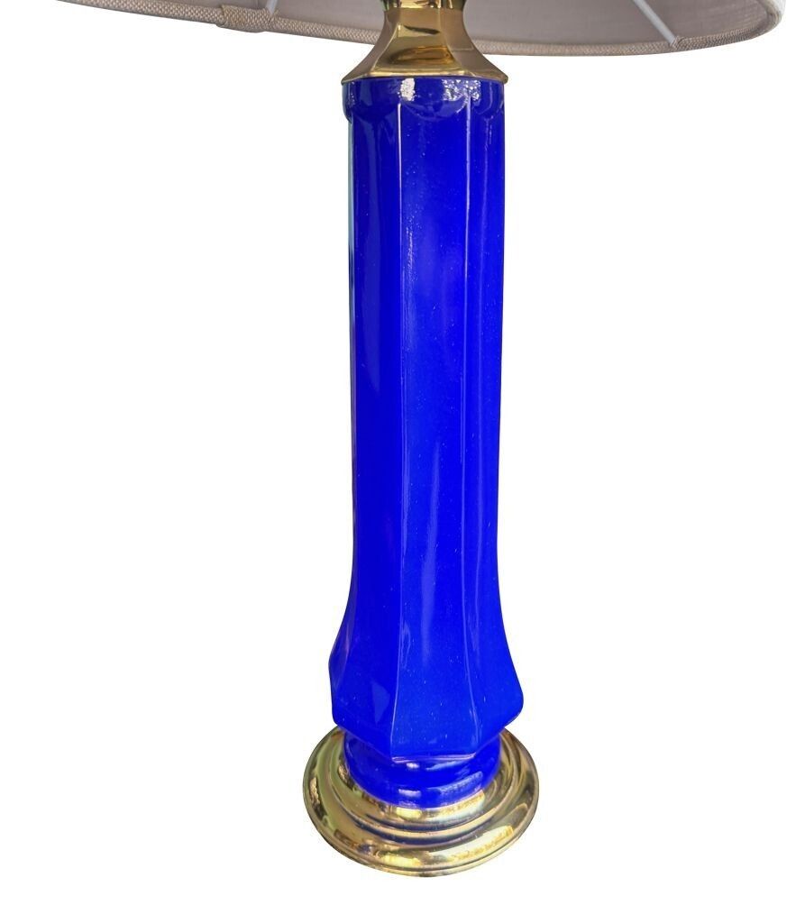 photo vinterior A Pair Of 1960s Cobalt Blue Opaline Murnao Glass Lamps By Gino Cenedese