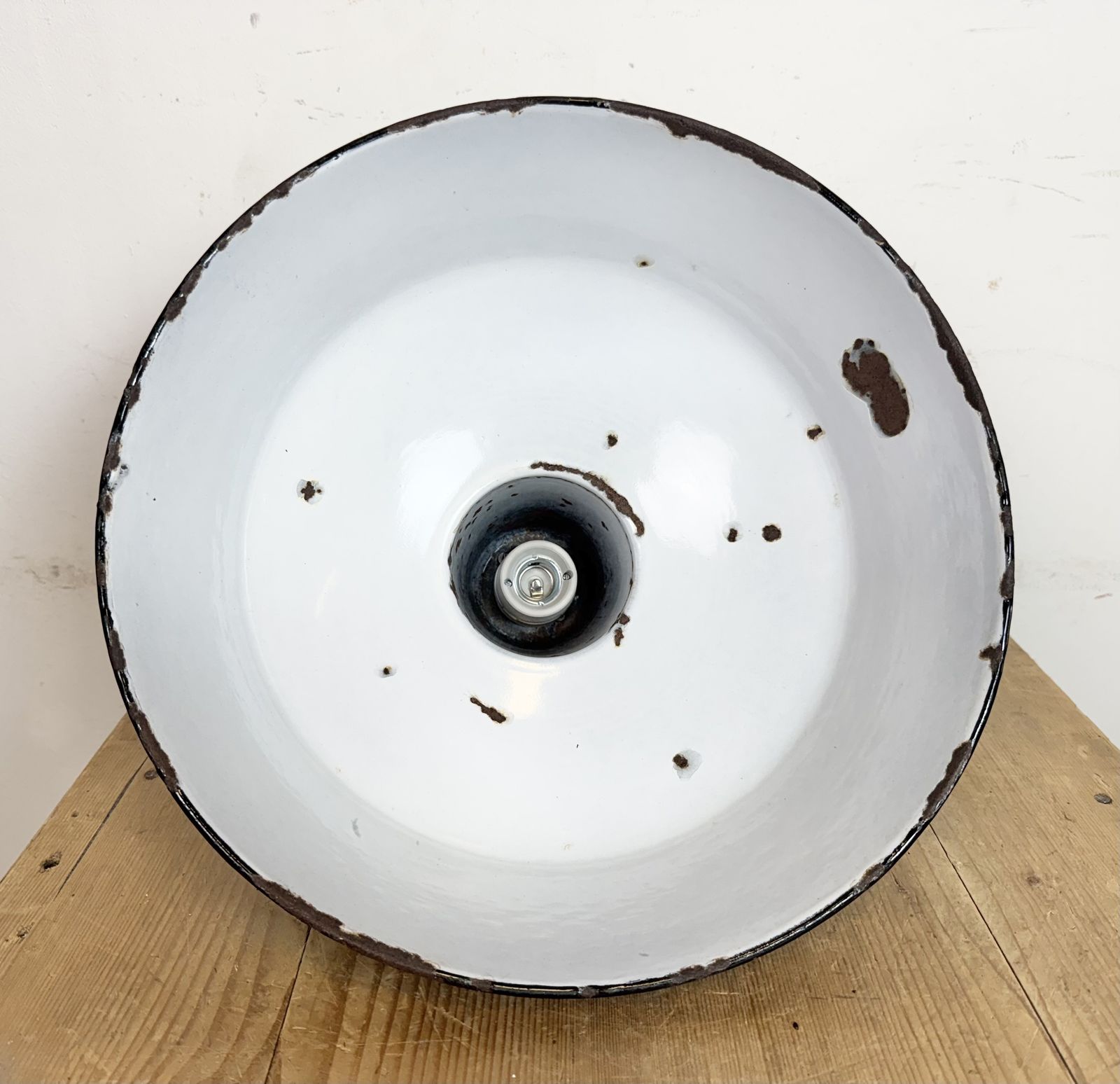 photo furniture Industrial Black Enamel Factory Lamp With Cast Iron Top, 1950s