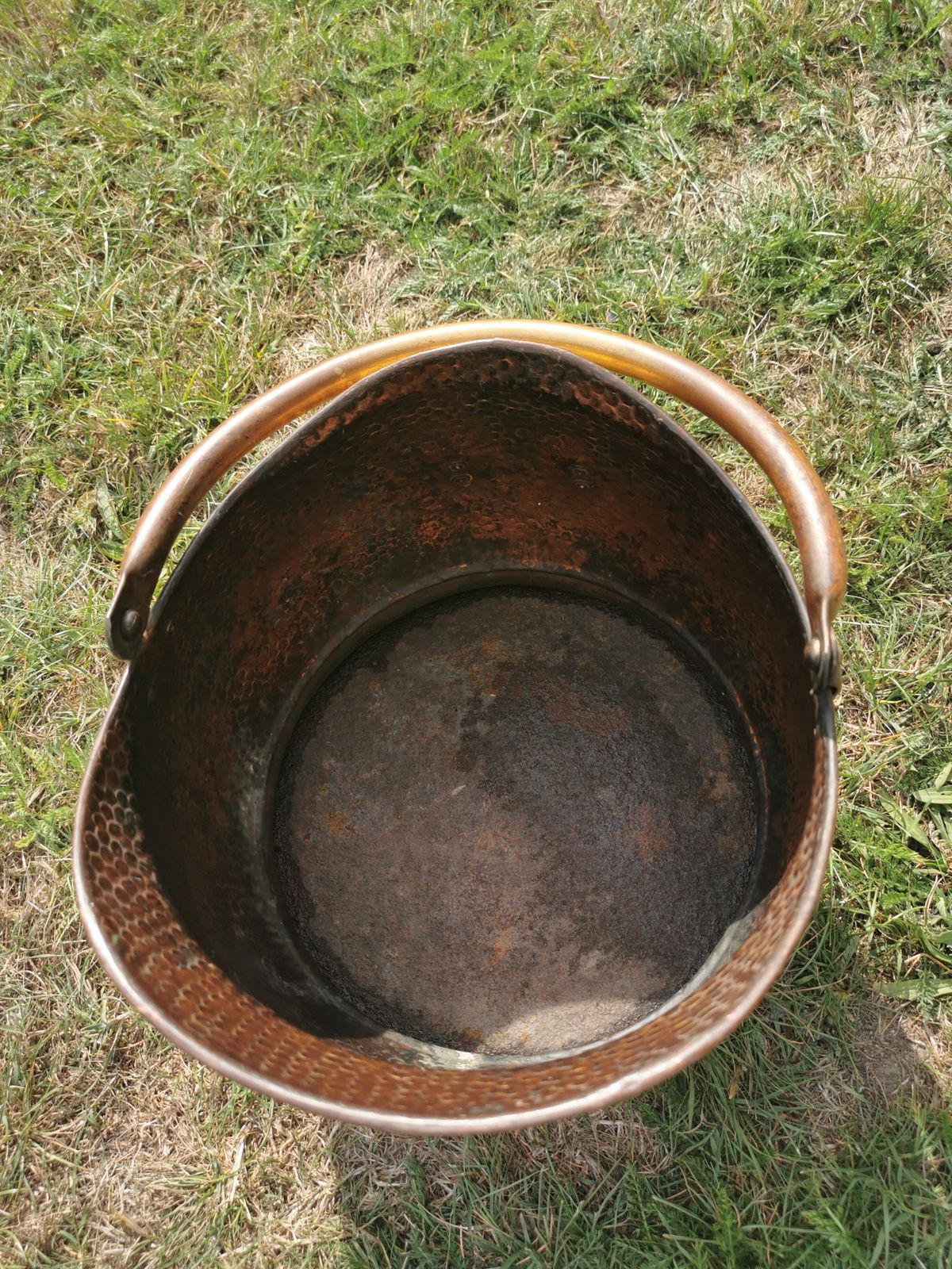 photo vinterior Victorian Brass Coal Scuttle   1850s Hand Hammered   Original Patina