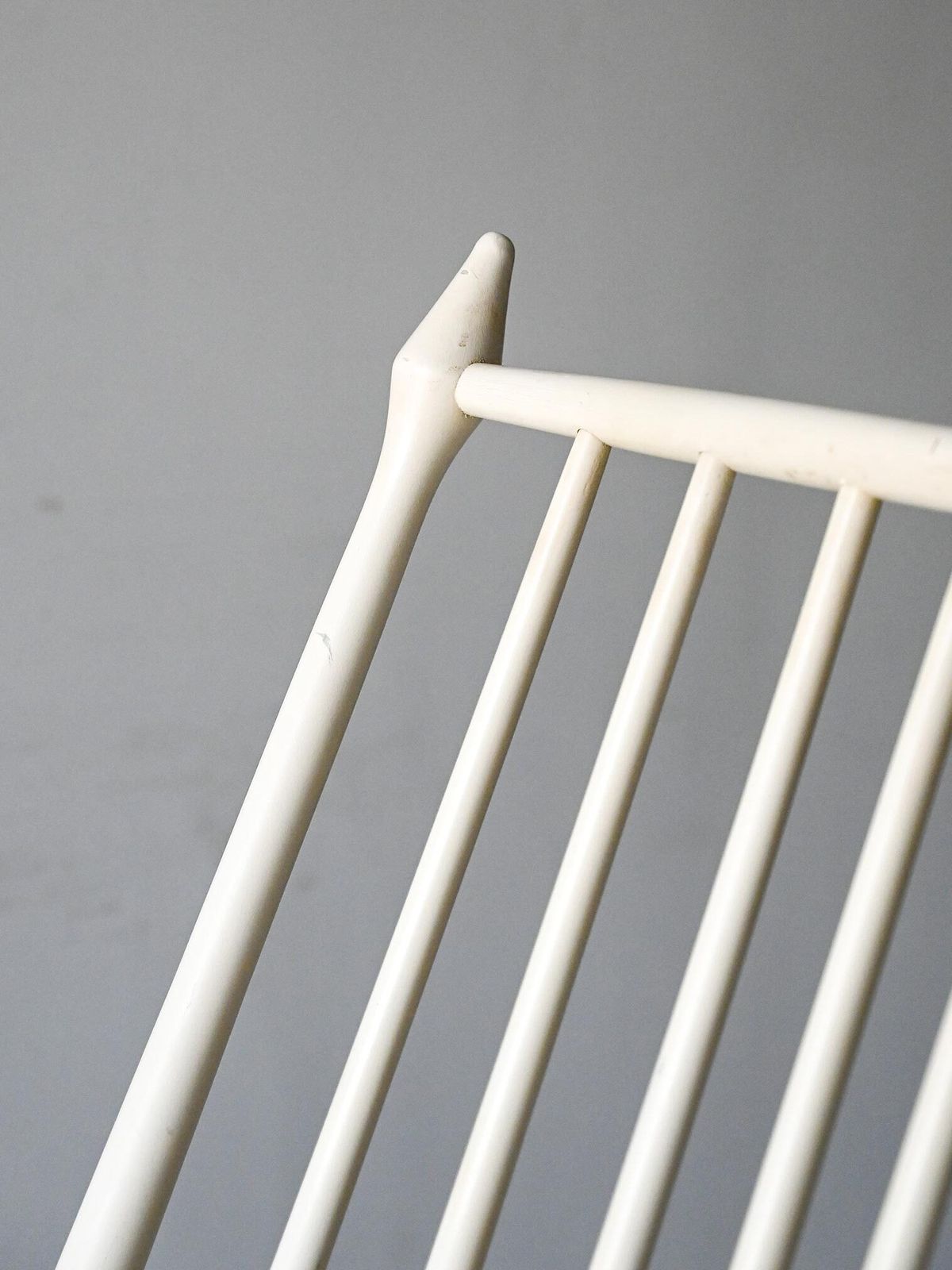 Vintage Scandinavian Rocking Chair In White Lacquered Wood photo 750.0