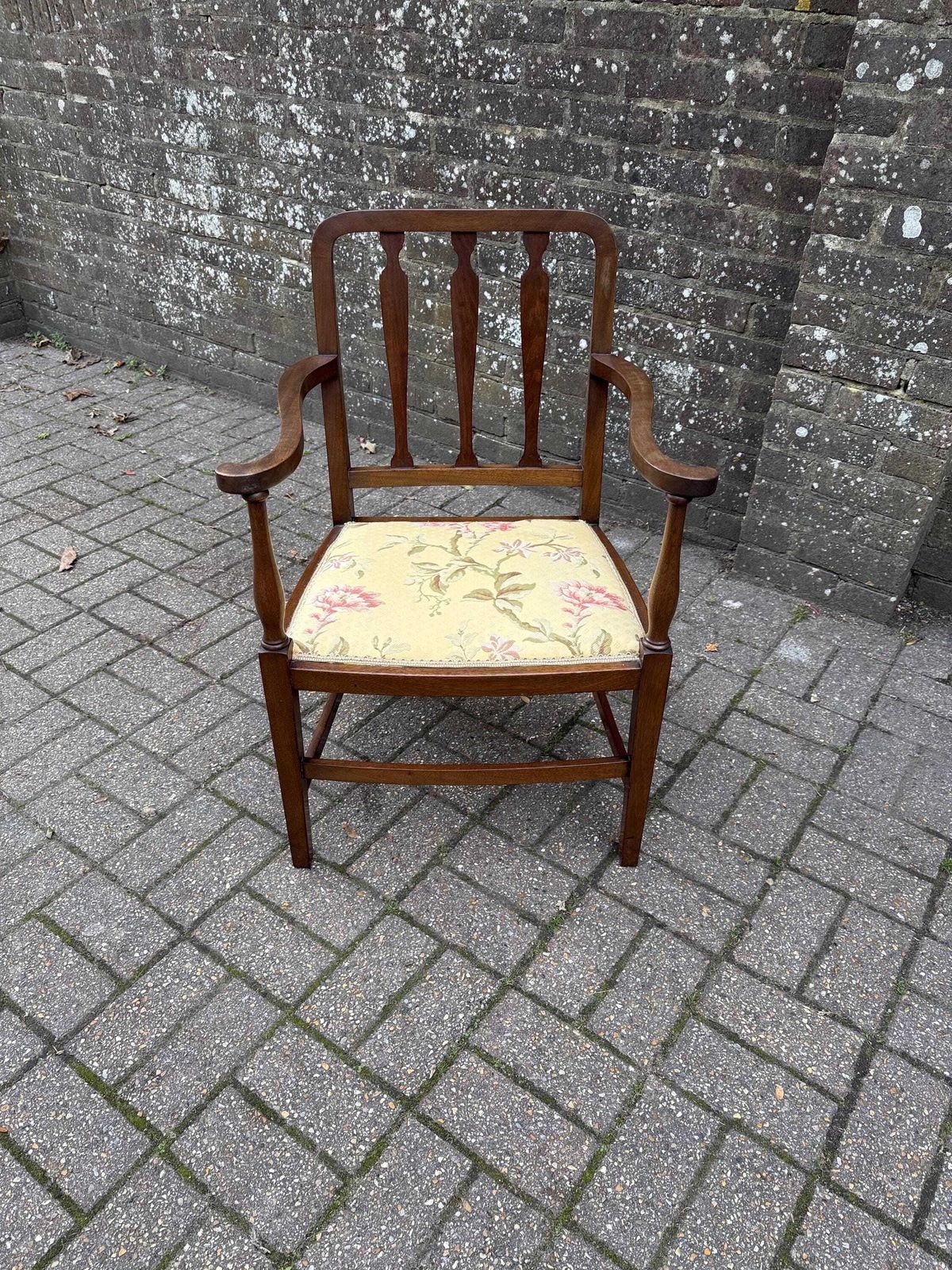photo furniture Antique 1920s  30s Edwardian Revival Mahogany Armchair With Floral Upholstery, Antique Carver Chair Early 1900s England